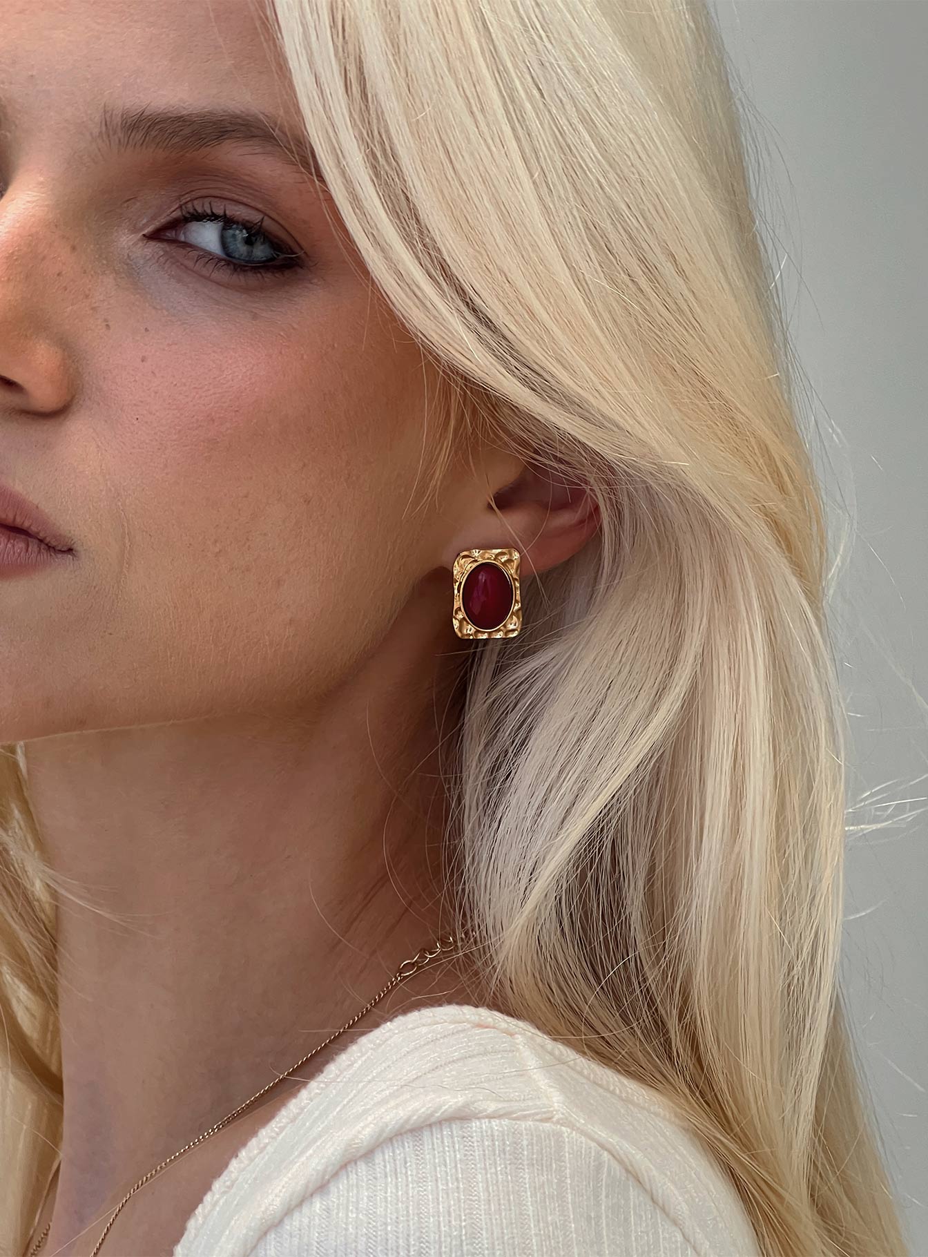 Jaquetta Earrings Red / Gold、mySite、solidvoid