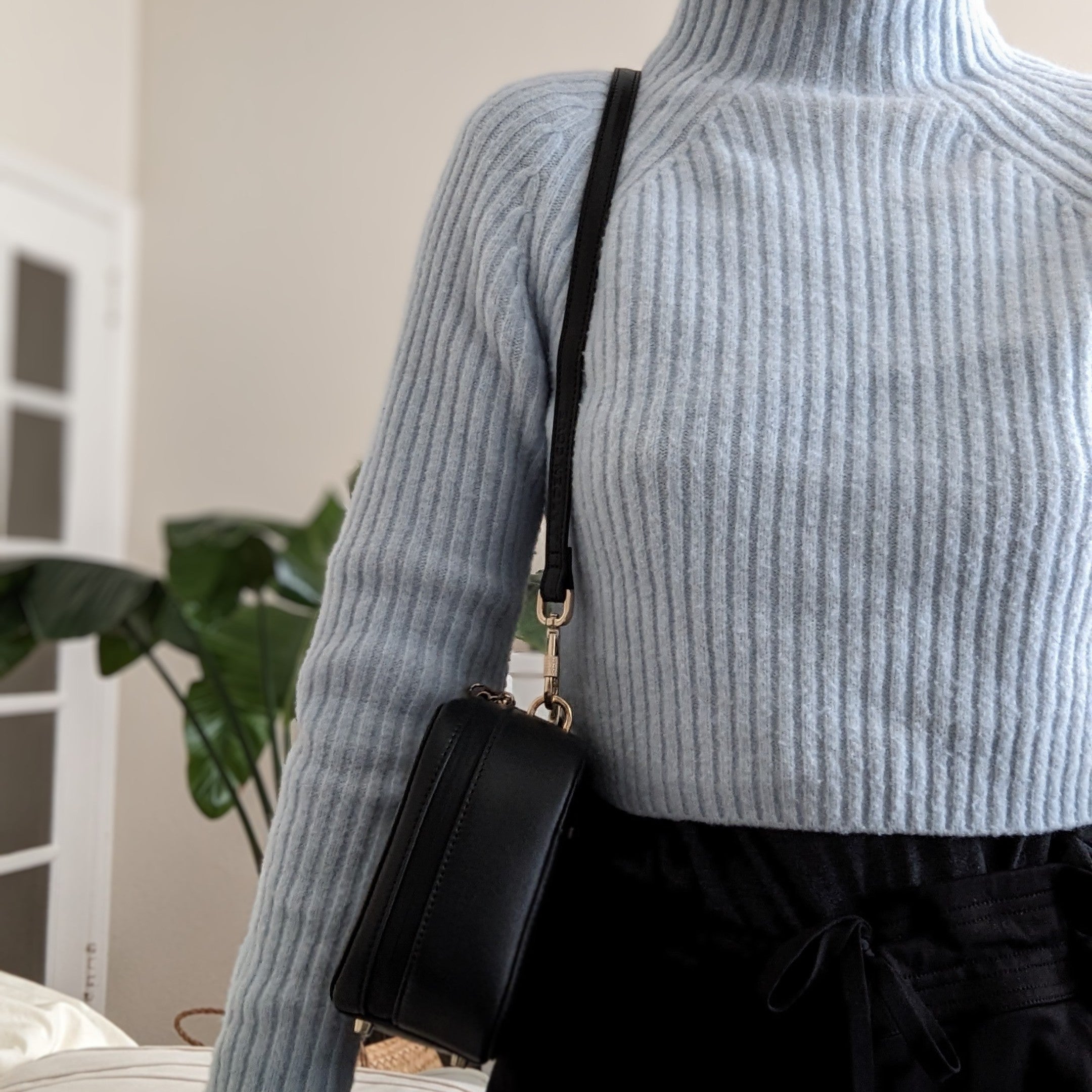 Slash Resistant Faux Leather Short Strap (15-30)、mySite、garagedoors4me