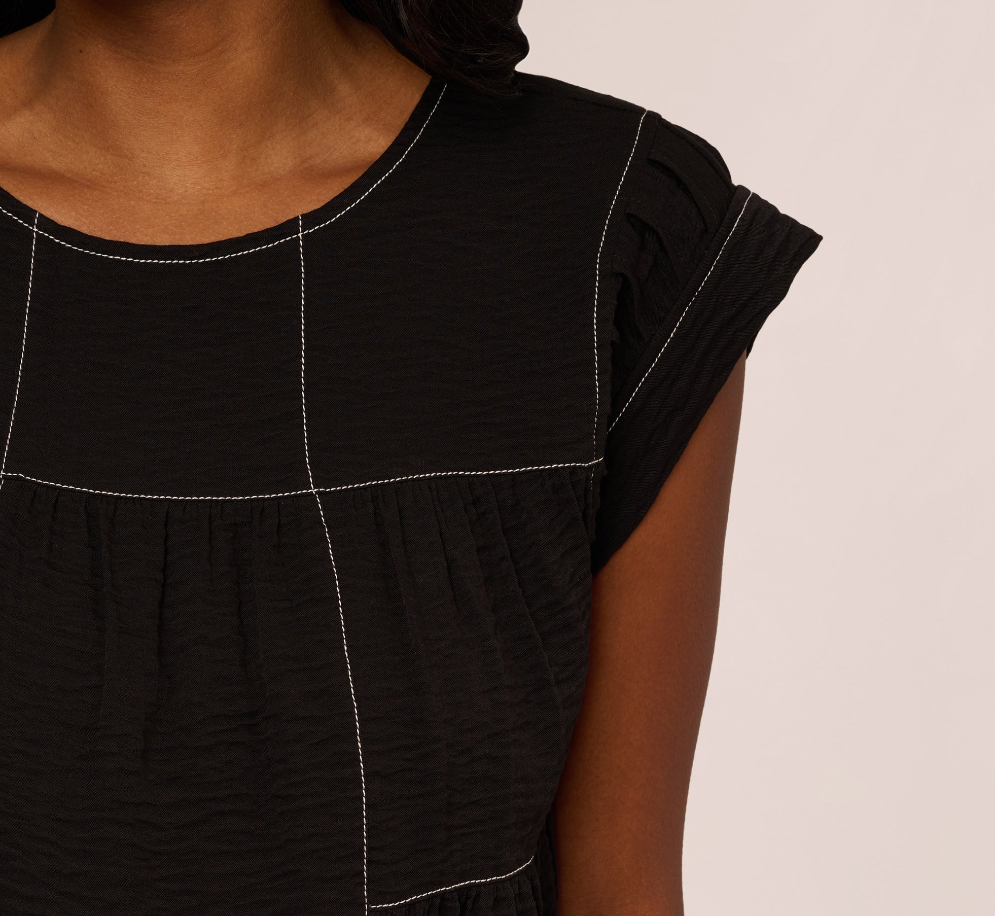 Extended Shoulder Contrast Stitch Yoke Top In Black Ivory、mySite、solidvoid