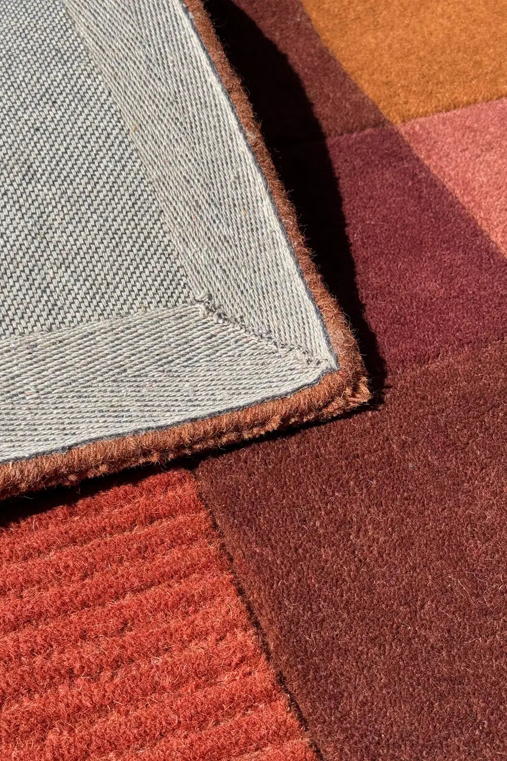 Terracotta Block Brown Hand Tufted Wool Rug、mySite、gigharbornorthrealestate