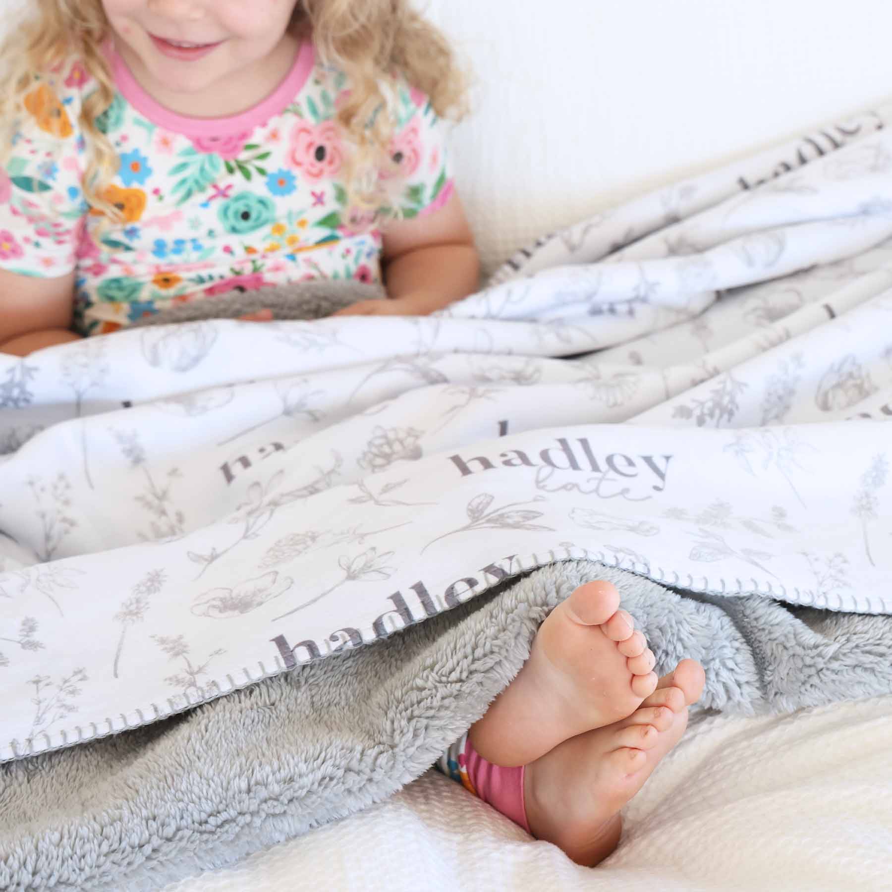  Personalized Fuzzy Kids Blanket | Gray Floral、mySite、layawaytickets