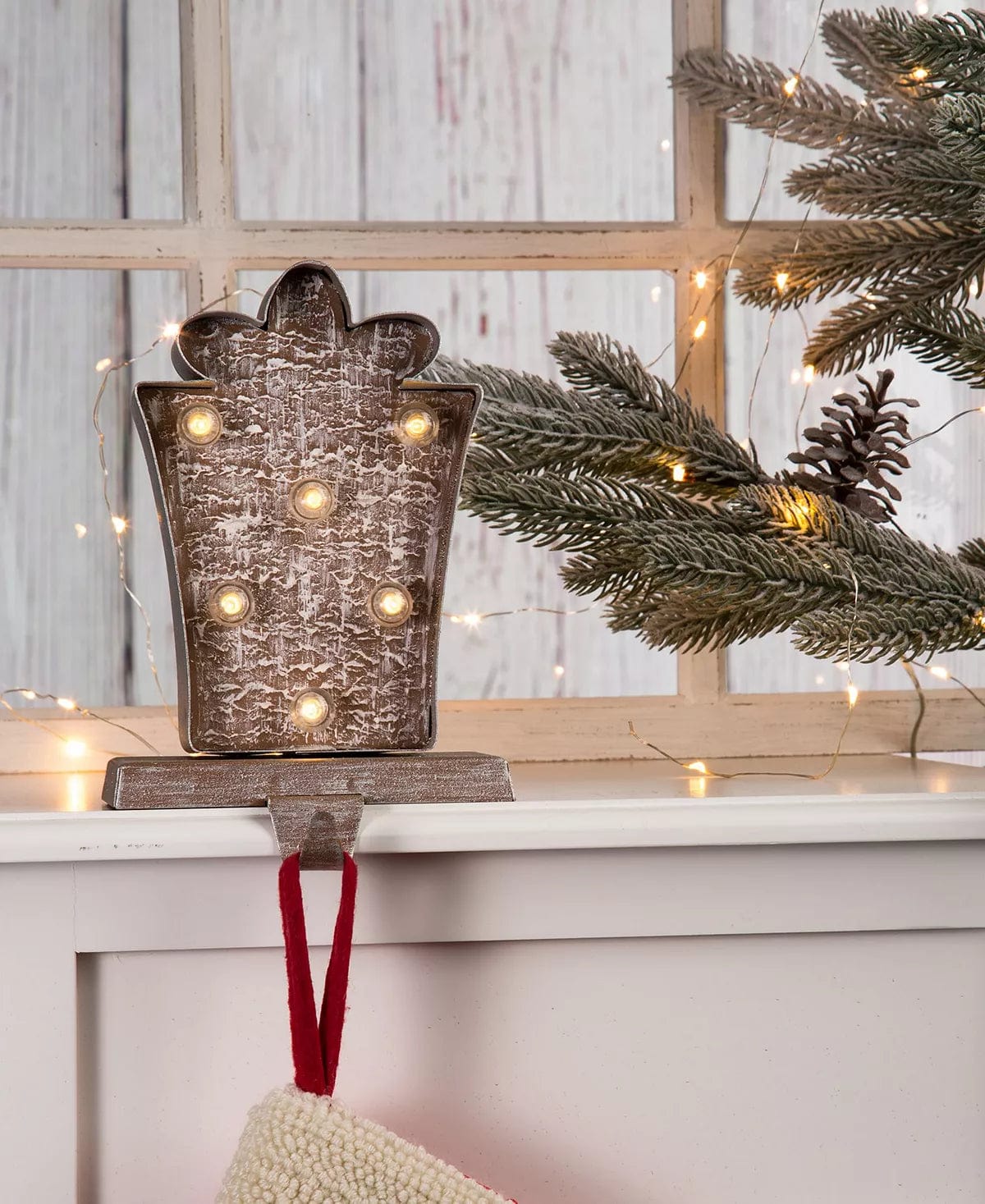 LED Wooden Giftbox Stocking Holder Christmas Collection 7.50 H Marquee Imported、mySite、g9winljtr