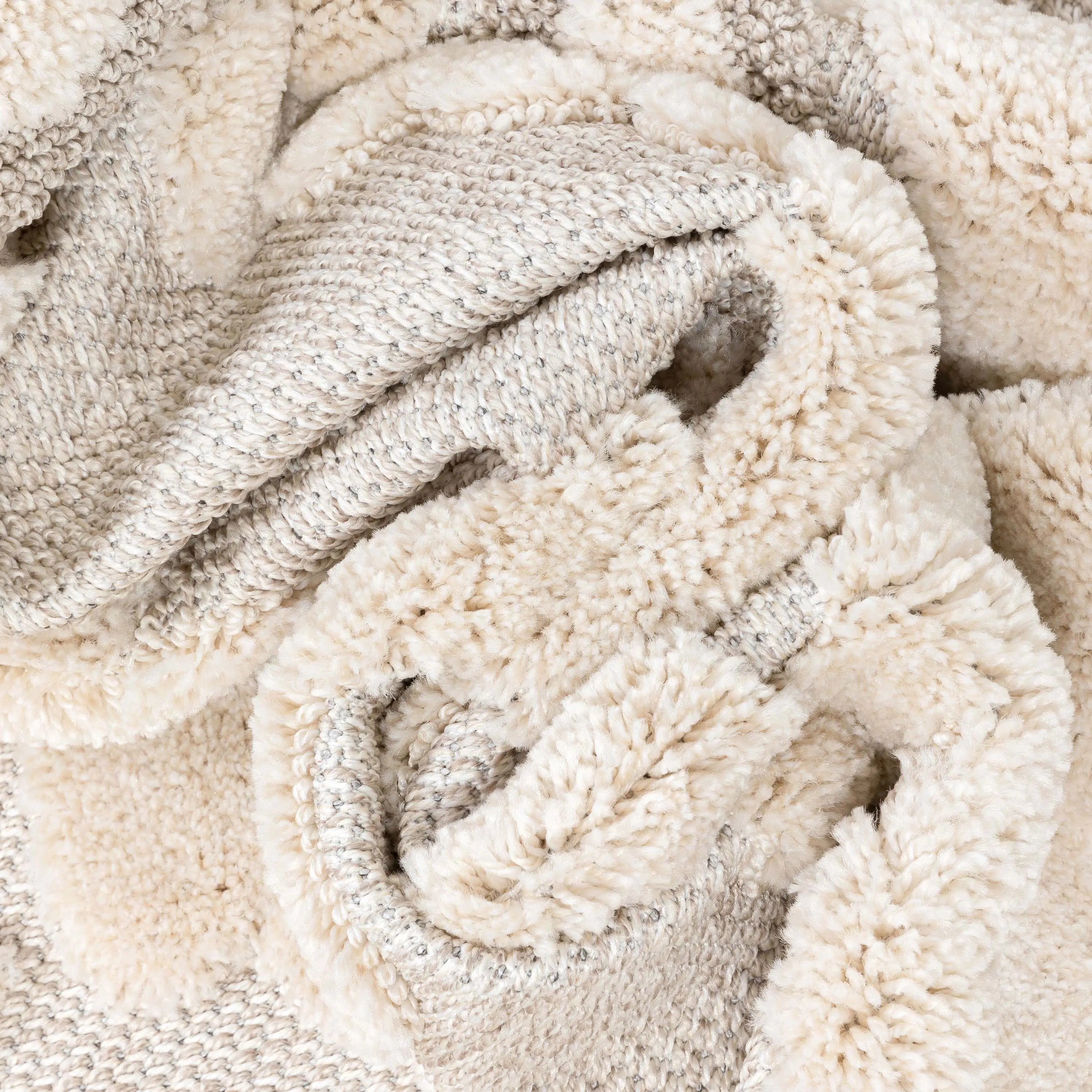 Chiara Tribal Moroccan High-Low Flat-Weave Rug、mySite、gigharbornorthrealestate