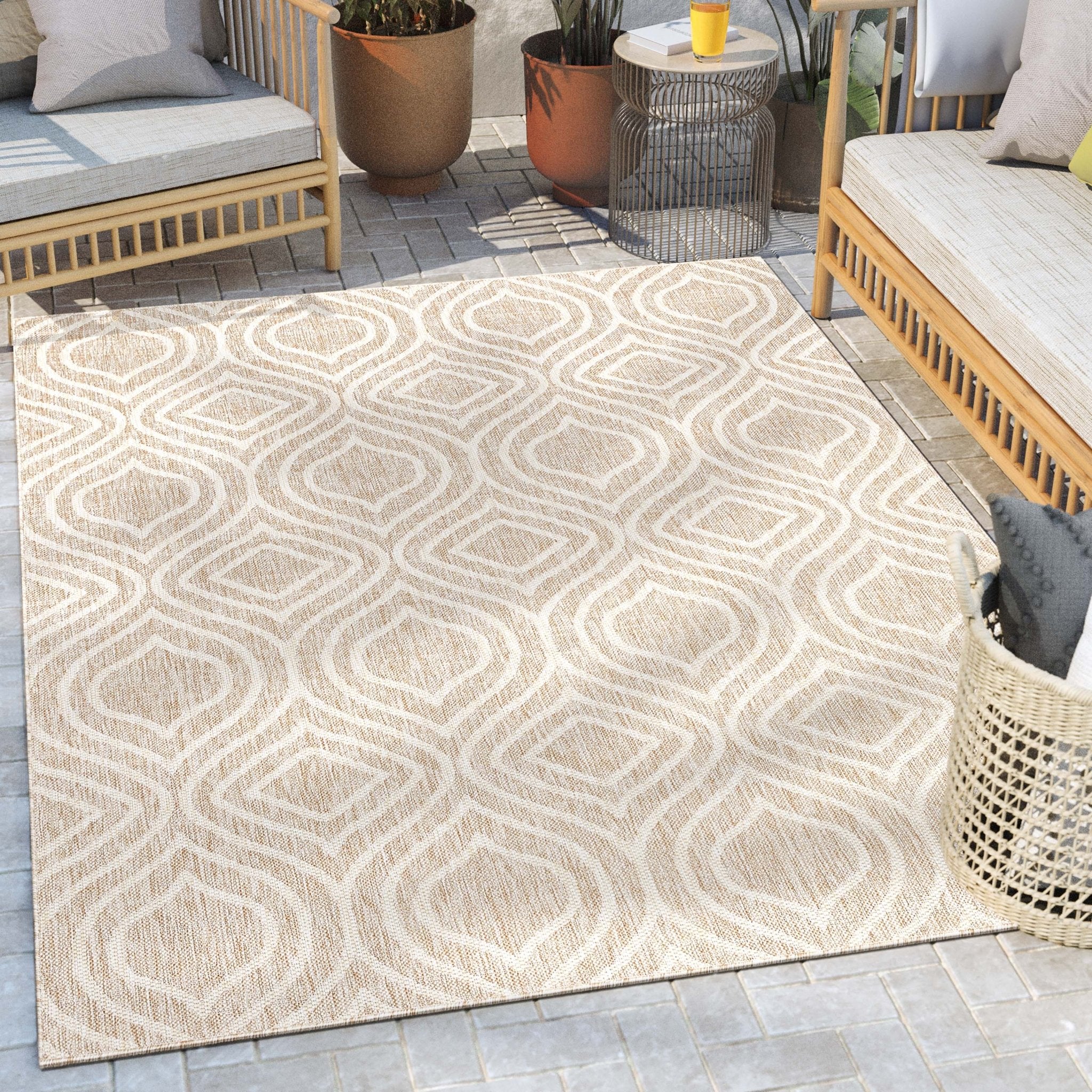 Ludo Lattice Trellis Indoor/Outdoor Beige Textured Rug、mySite、gigharbornorthrealestate