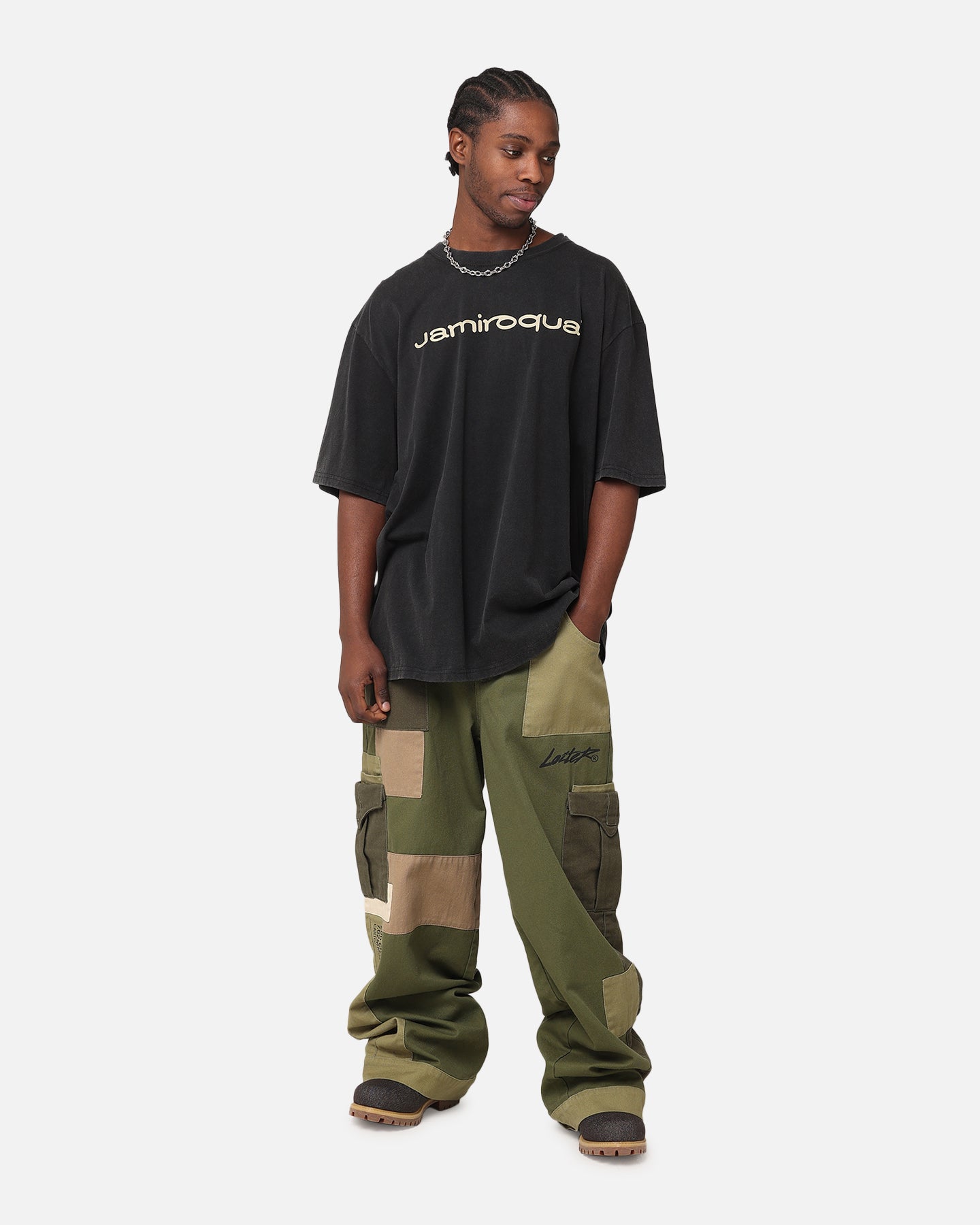 {product_title} - {shop_name}