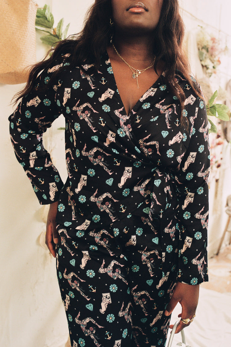 Amy Tattoo Wrap Top、mySite、solidvoid