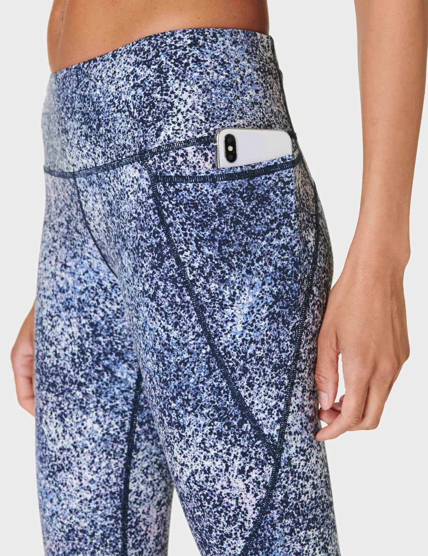 {product_title} - {shop_name}