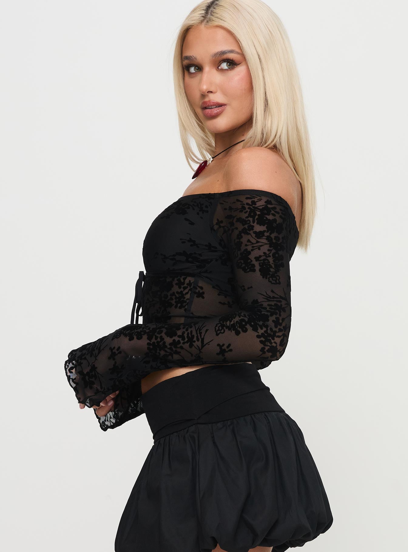 Dance For Me Off Shoulder Lace Top Black、mySite、solidvoid