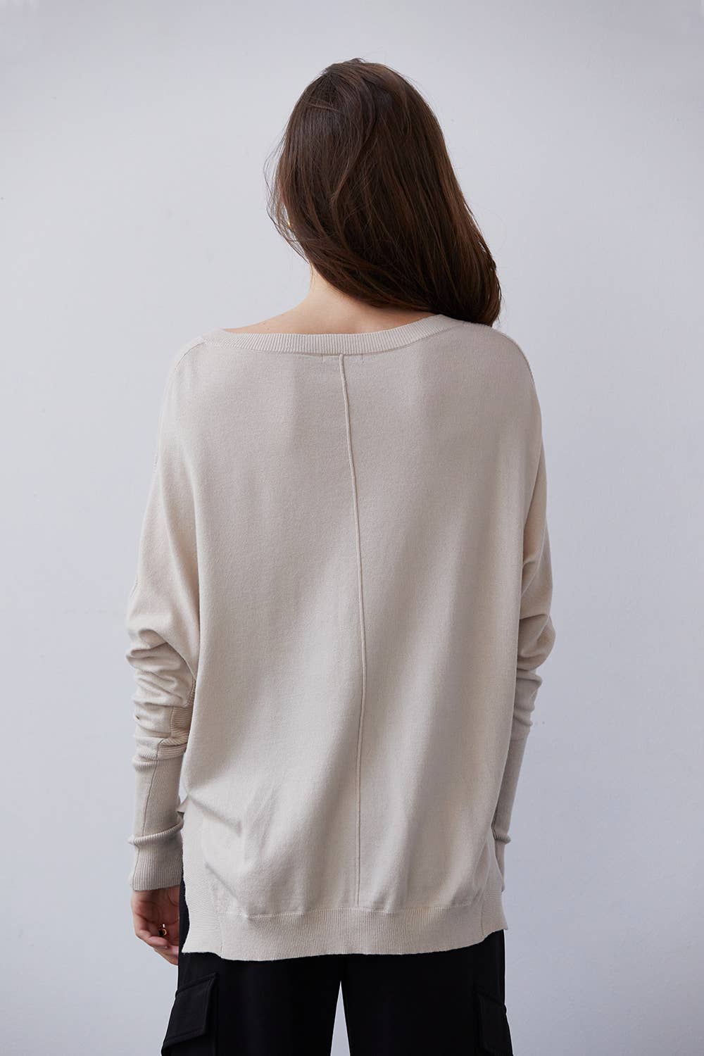 Monica V-neck Dolman Sweater Top、mySite、dreamappss