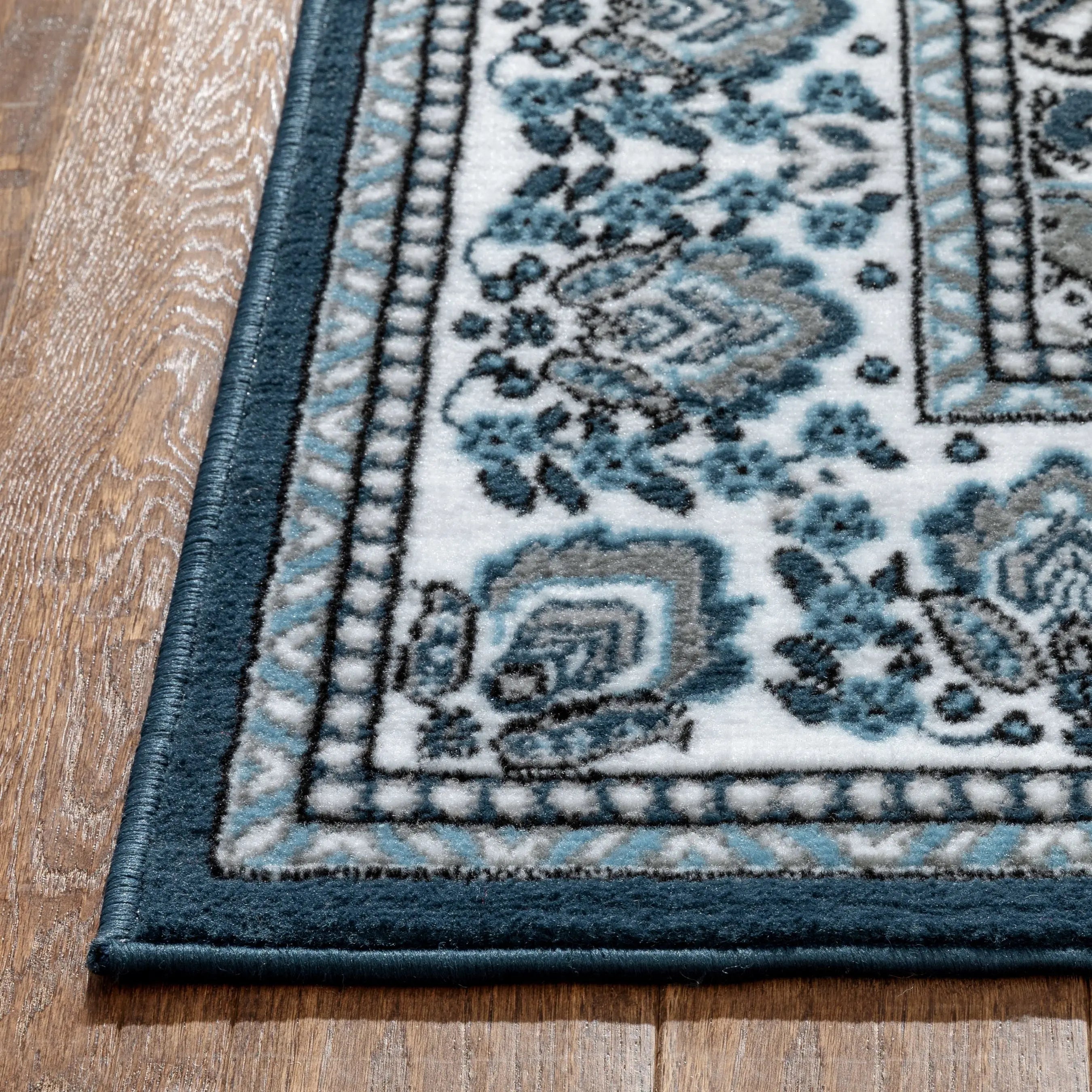 Malika Traditional Medallion Persian Floral Dark Blue 5'3 x 7'3 Rug、mySite、gigharbornorthrealestate