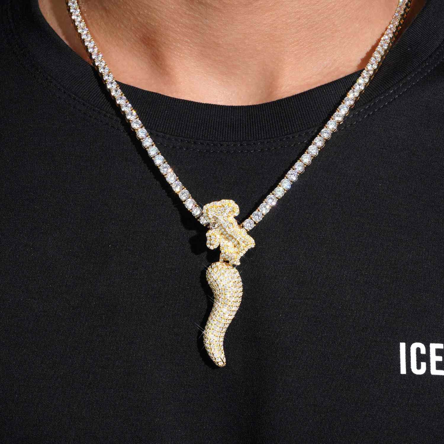 Horn of Chaos Custom Moissanite Logo Pendant 14K Gold、mySite、hinf8tx79