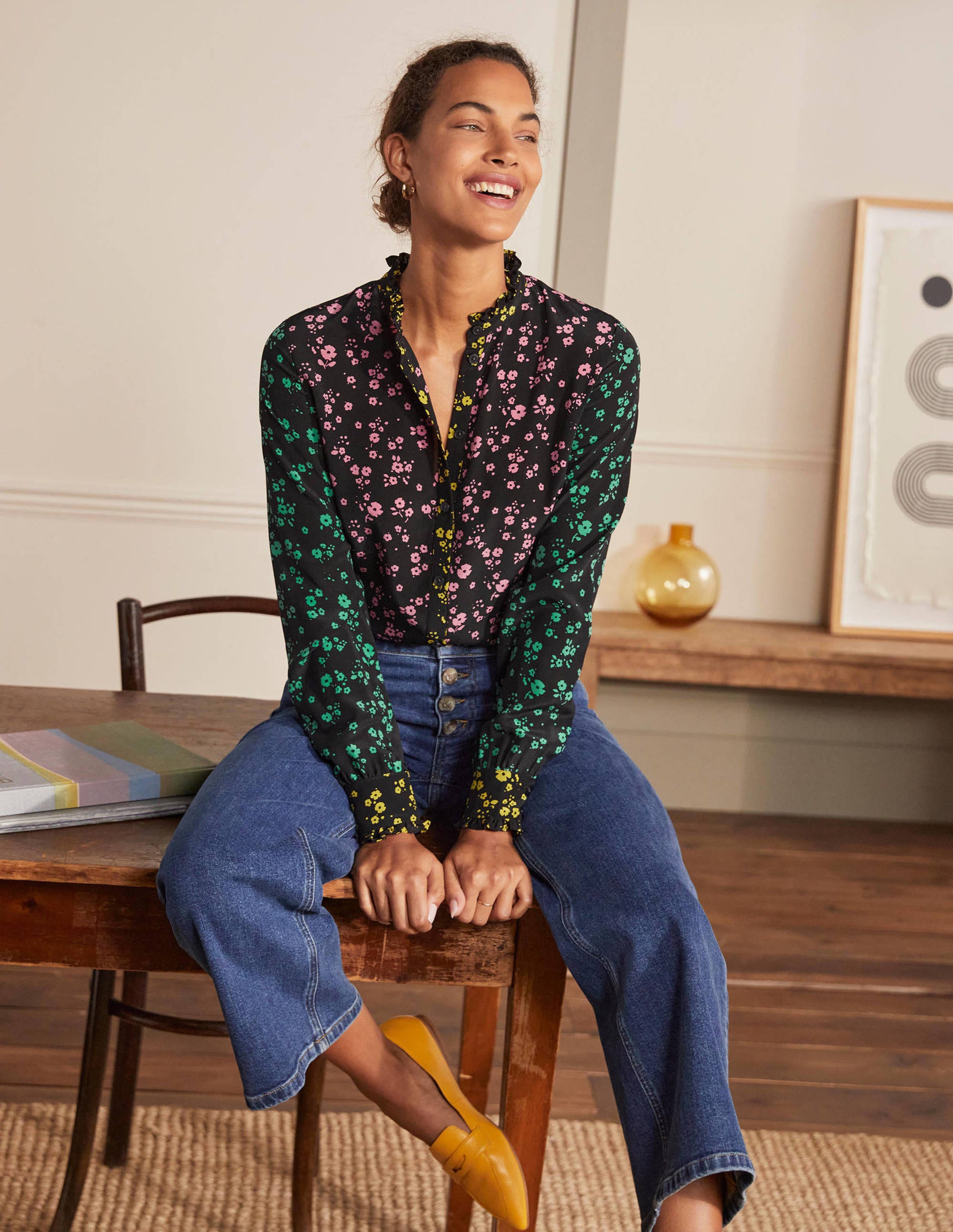  Ruffle Silk Shirt-Black and Azalea, Floral Sprig、mySite、ashleygrahame