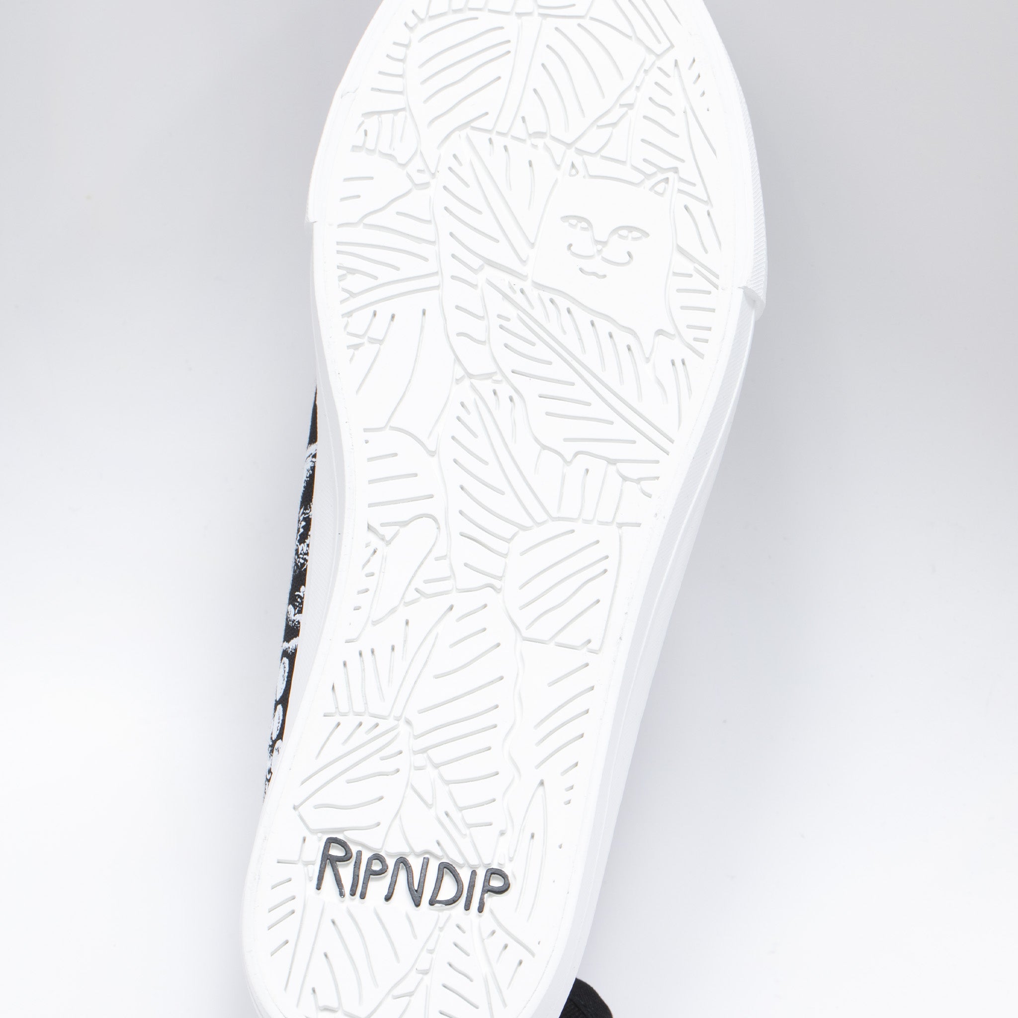  Dark Twisted Fantasy High Top Shoe (Black)、mySite、merchandisen