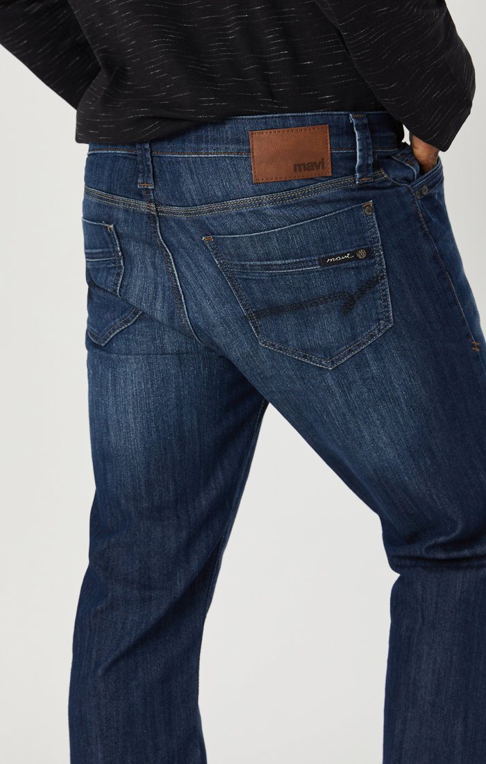 {product_title} - {shop_name}