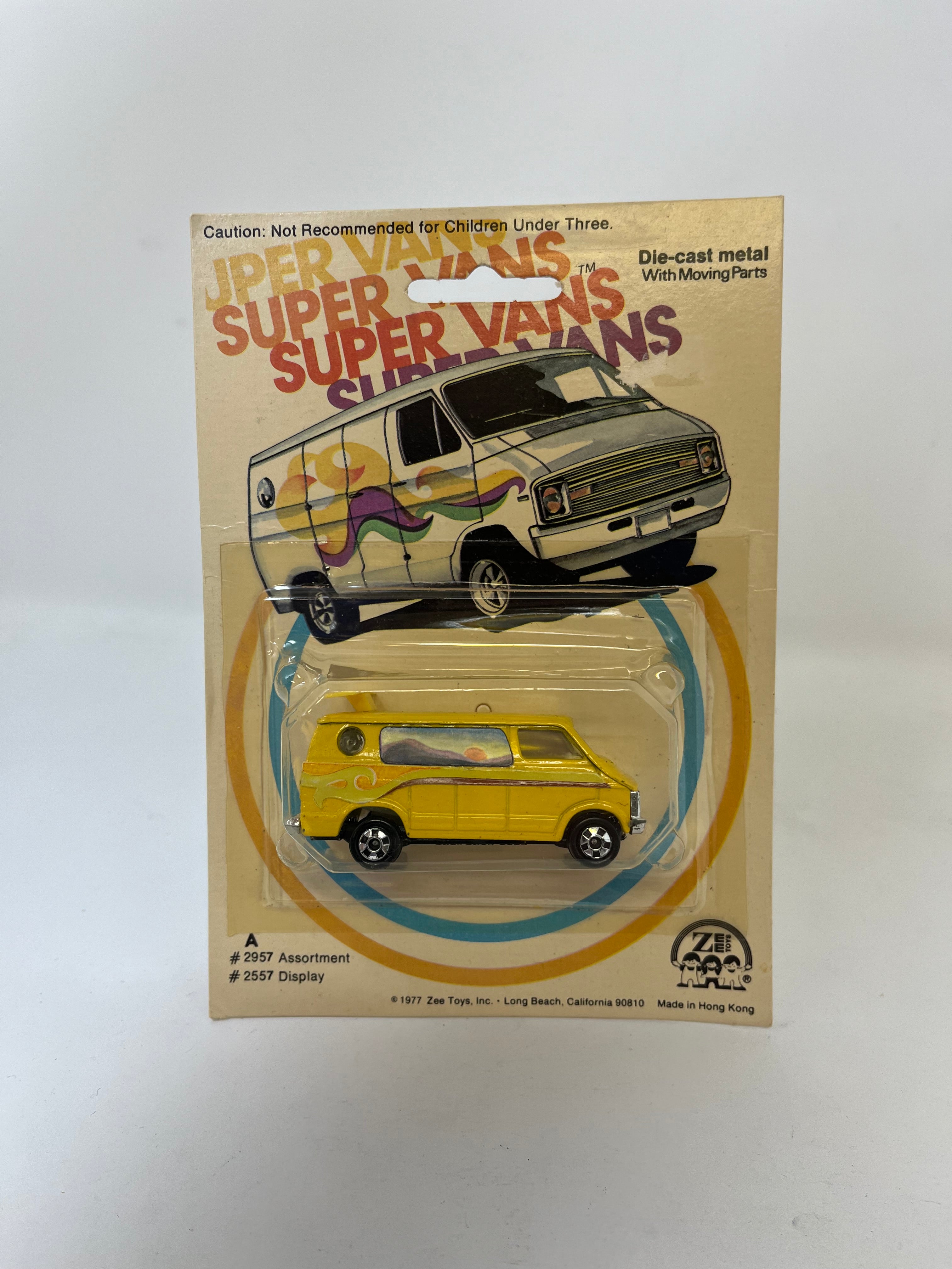 Dodge Van Super Vans * Yellow * 1977 Zee Toys 1:64 Scale * Hong Kong、mySite、hgirdovlk
