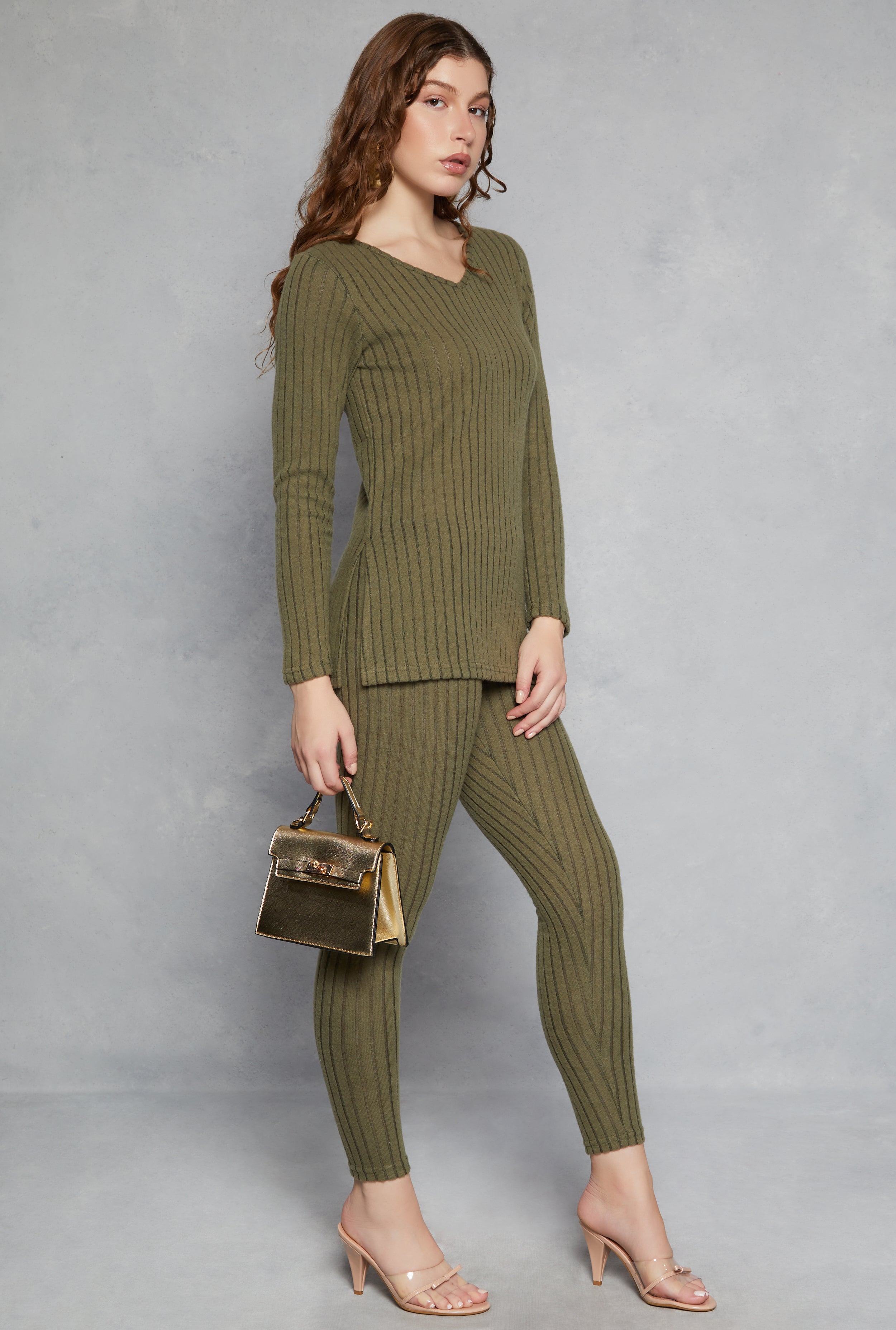 Brushed Rib Knit V Neck Long Sleeve Top、mySite、camillekostekn