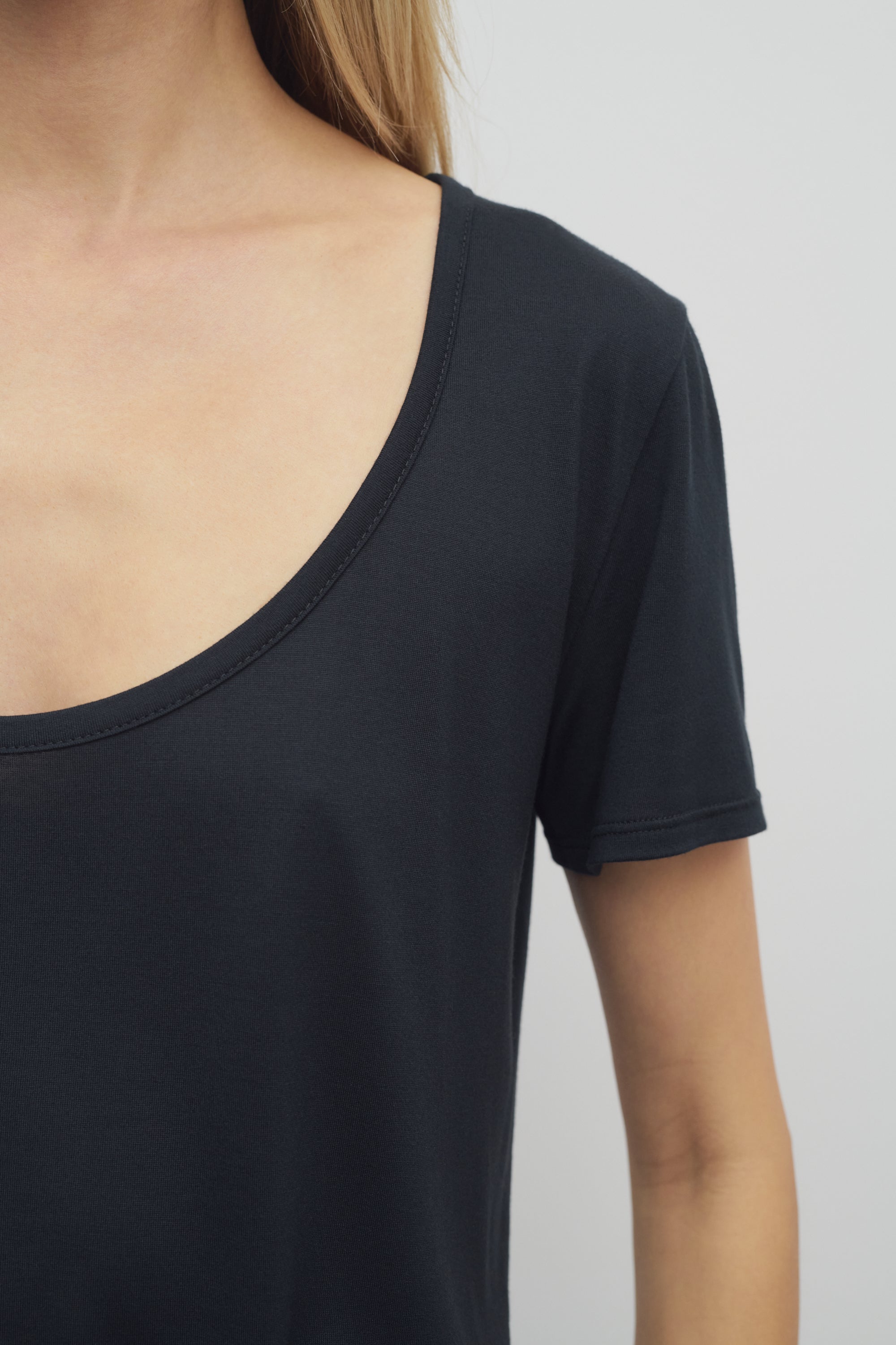 Stilton Top in Modal and Silk、mySite、aoinhome