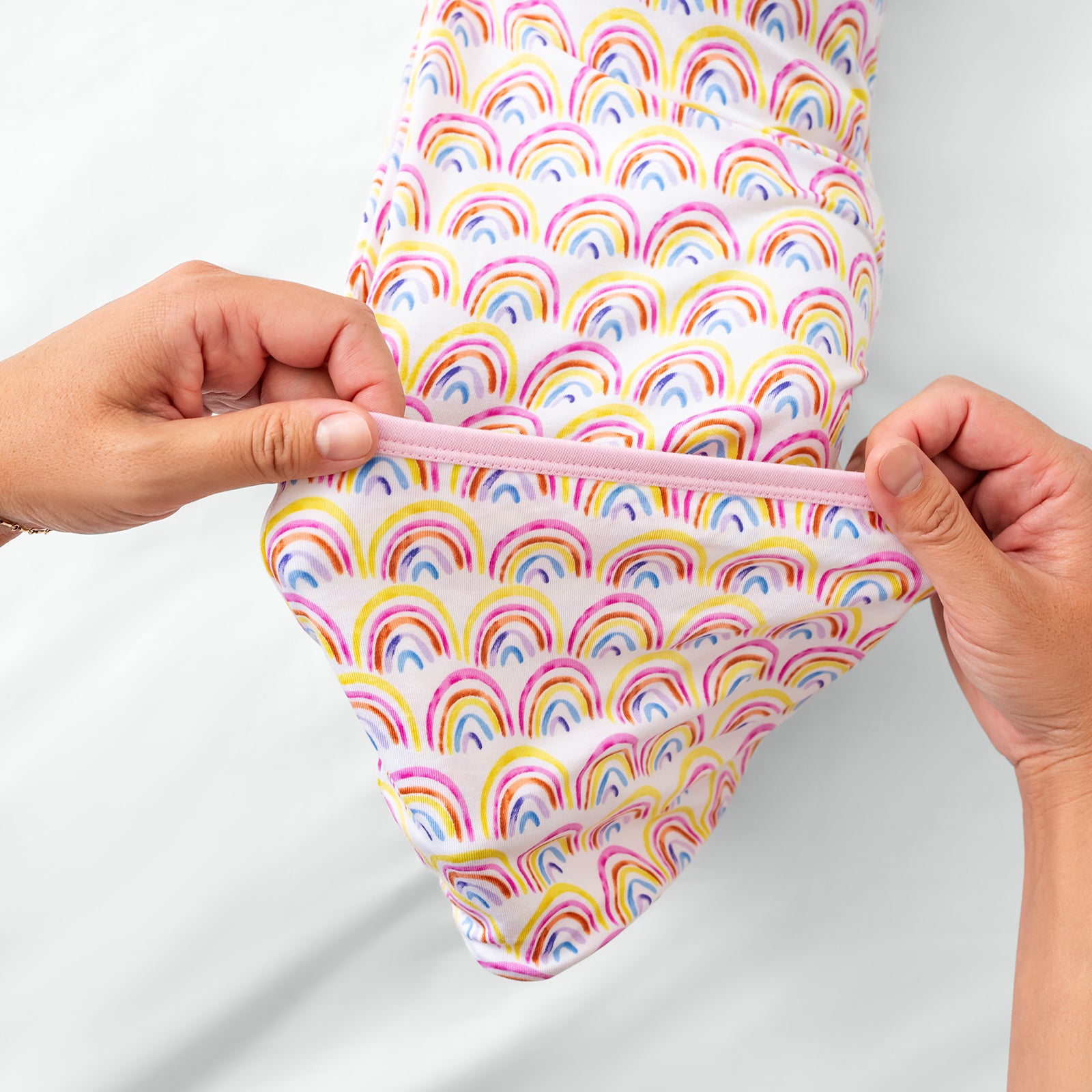  Pastel Rainbows Infant Gown、mySite、layawaytickets