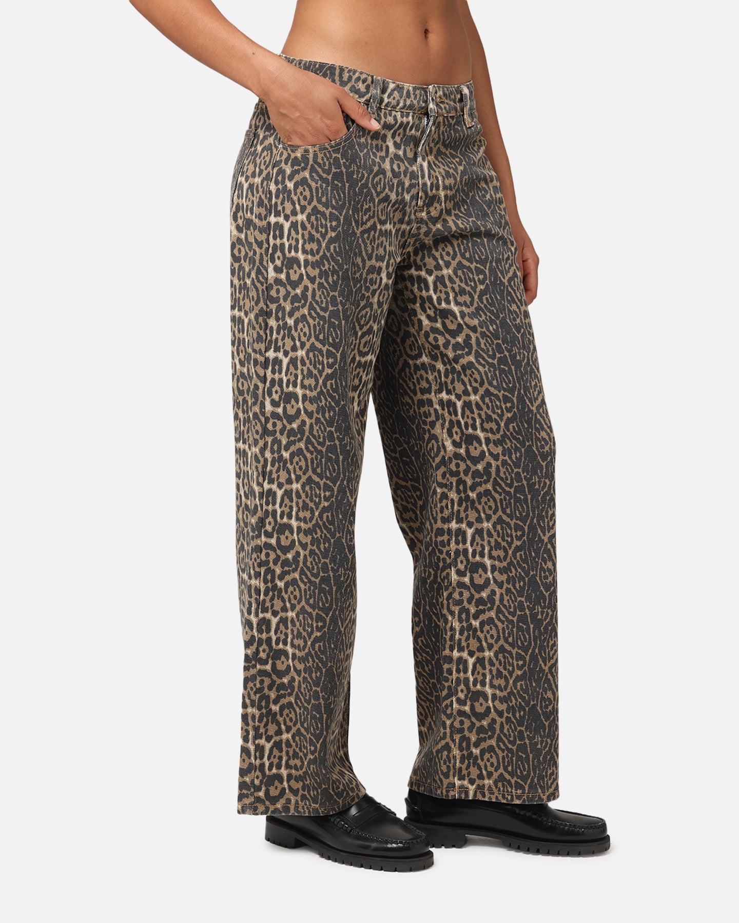 {product_title} - {shop_name}