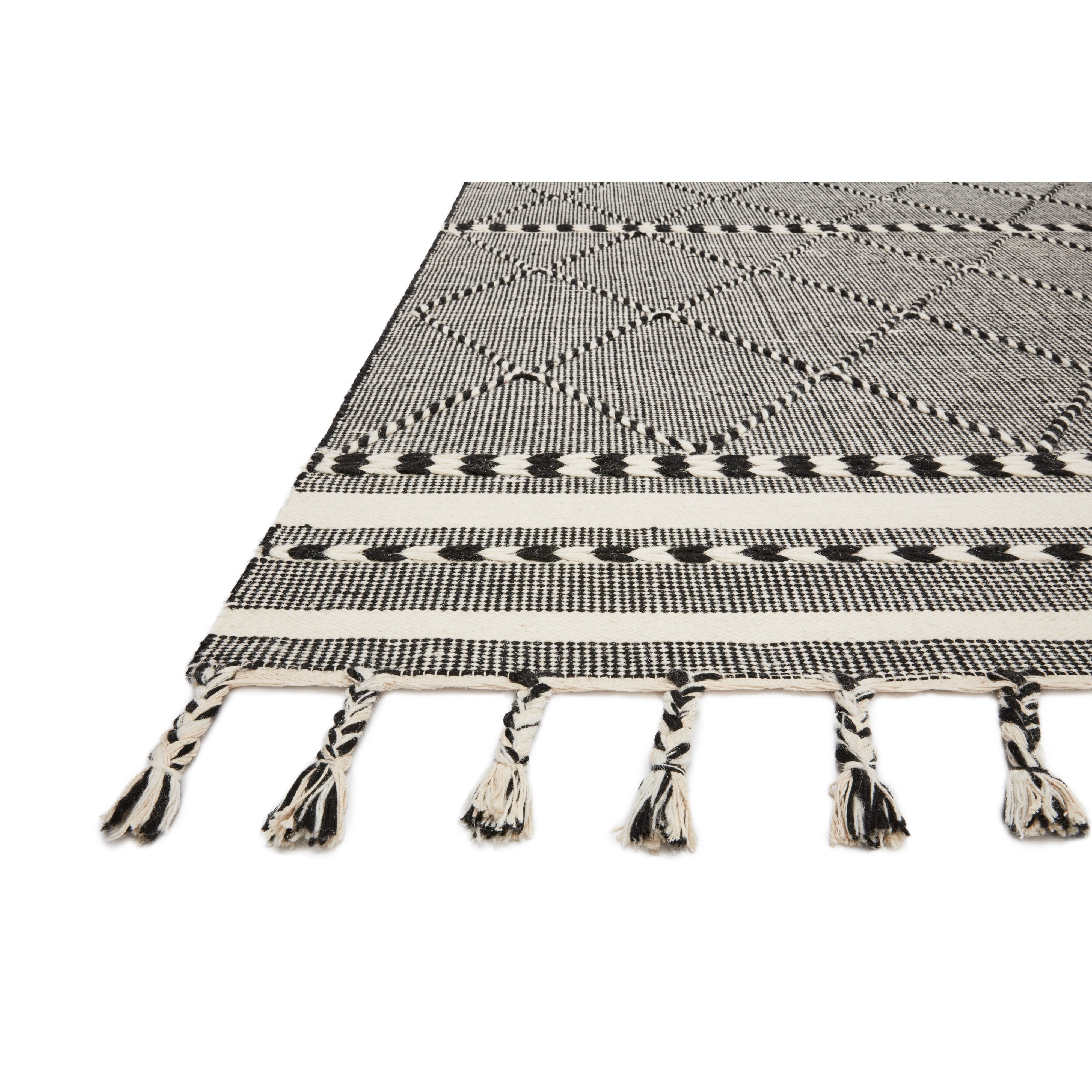 Sawyer Black Area Rug、mySite、gigharbornorthrealestate