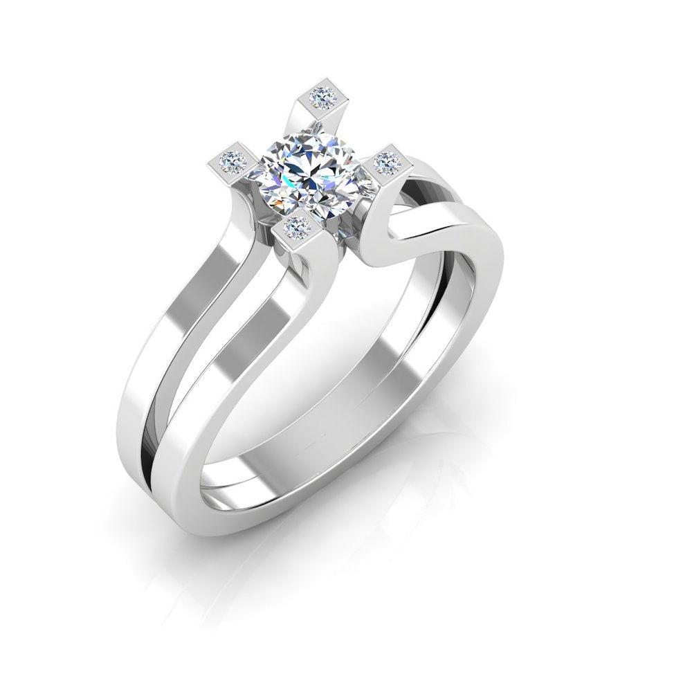 Simplistic Split Shank Moissanite Engagement Ring、mySite、hinf8tx79