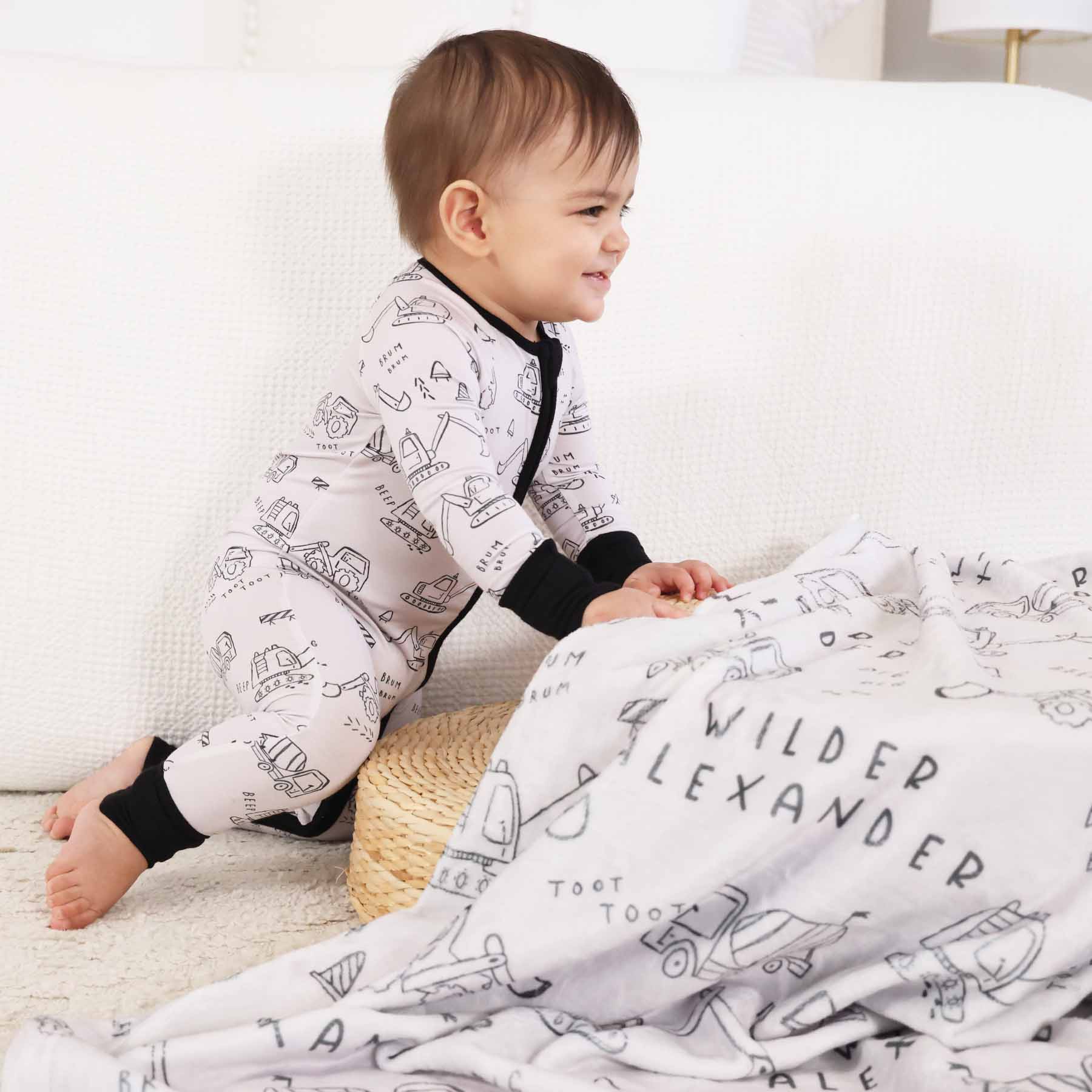  Doodle Dozers Personalized Kids Blanket、mySite、layawaytickets