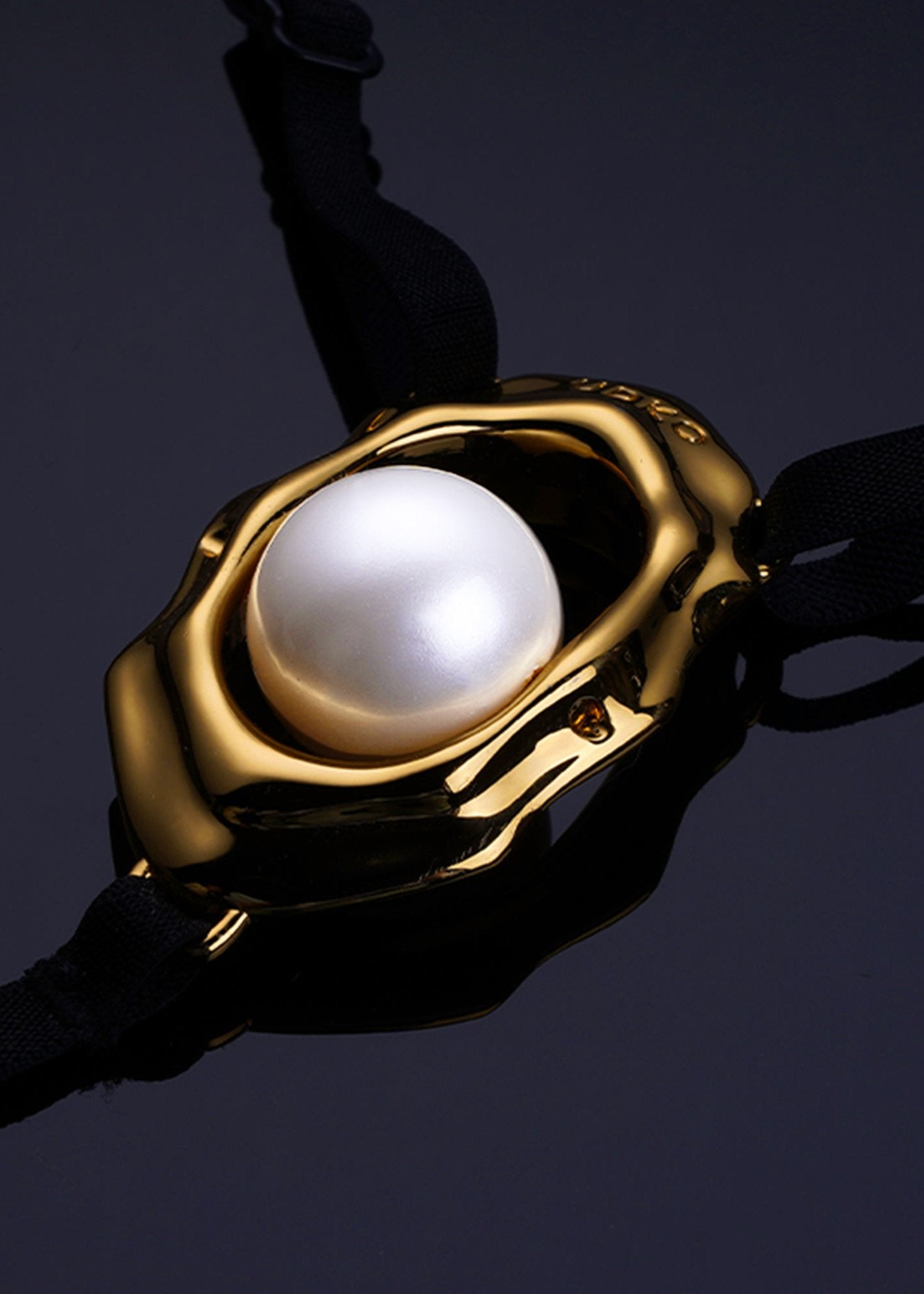  Moist Eyes G-string Clitoral Jewelry with Bead Stimulator、mySite、justintrudeaud