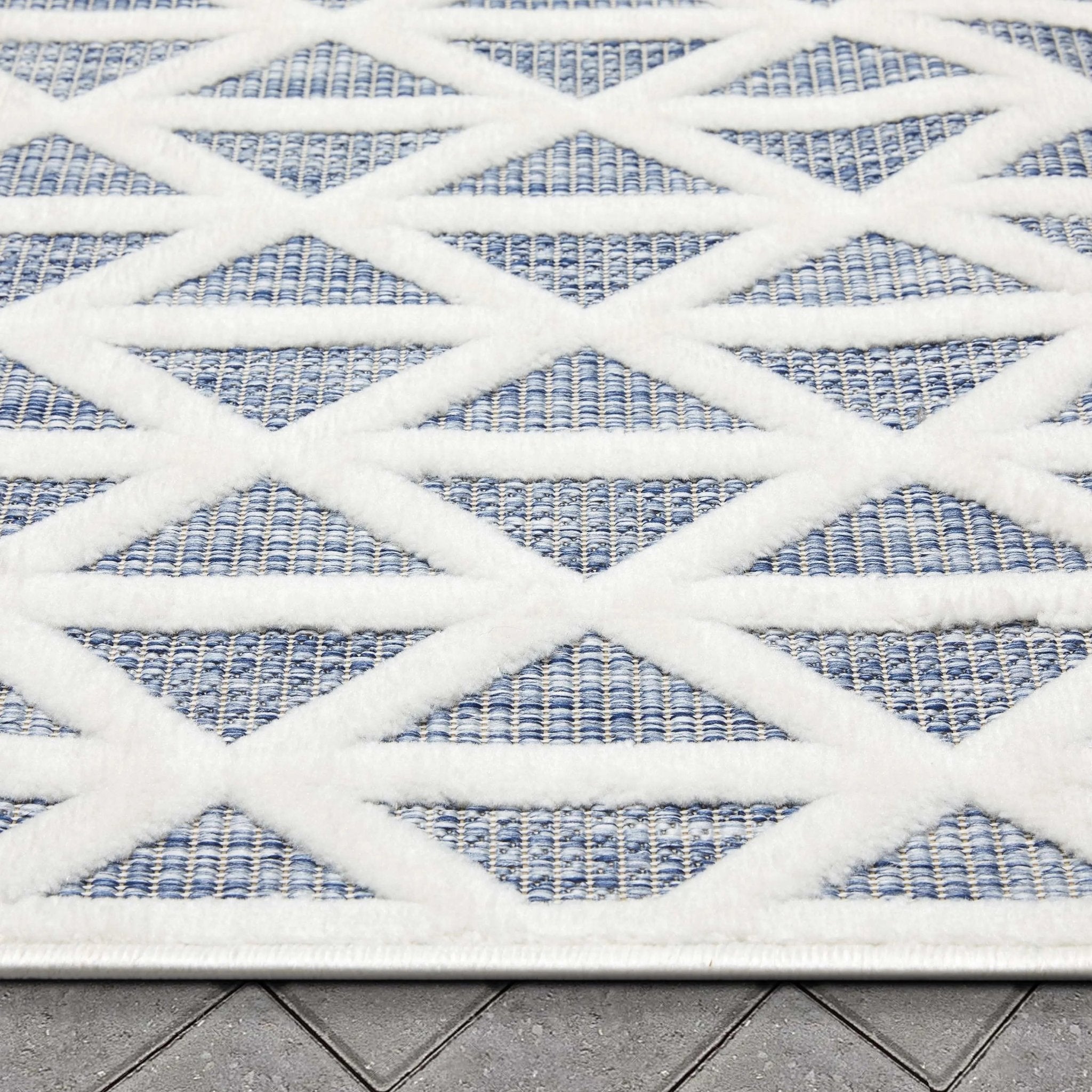 Ciel Modern Geometric Indoor/Outdoor Blue High-Low Rug、mySite、gigharbornorthrealestate
