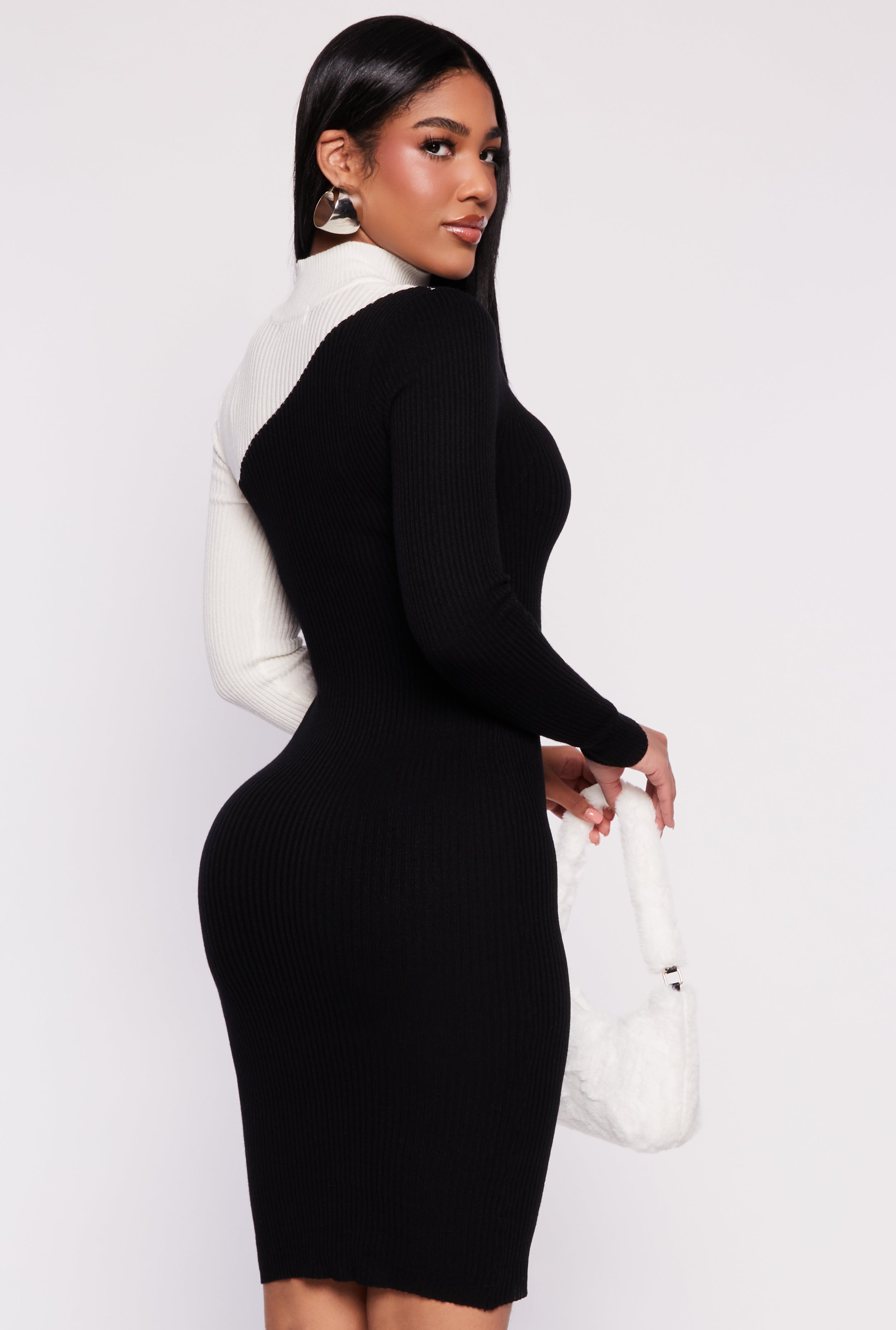 Asymmetrical Keyhole Color Blocked Sweater Dress、mySite、camillekostekn