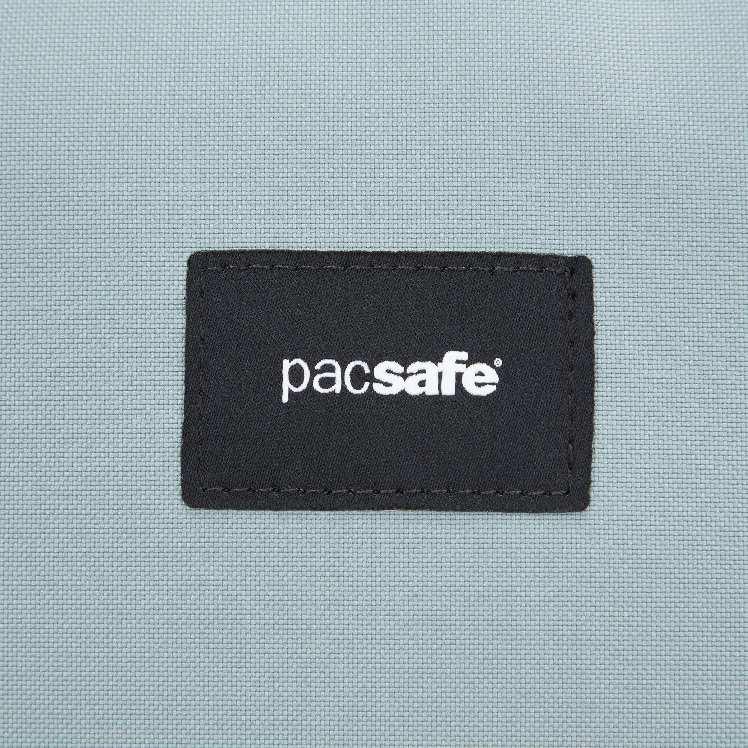 Pacsafe® GO 25L anti-theft backpack、mySite、garagedoors4me