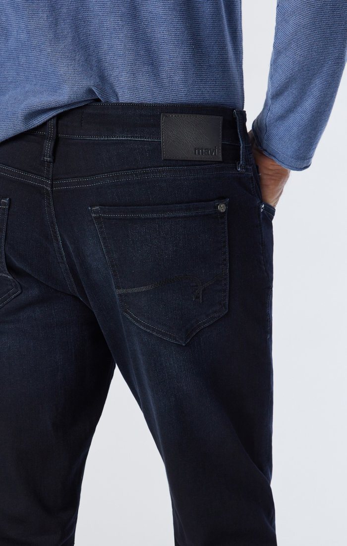 {product_title} - {shop_name}