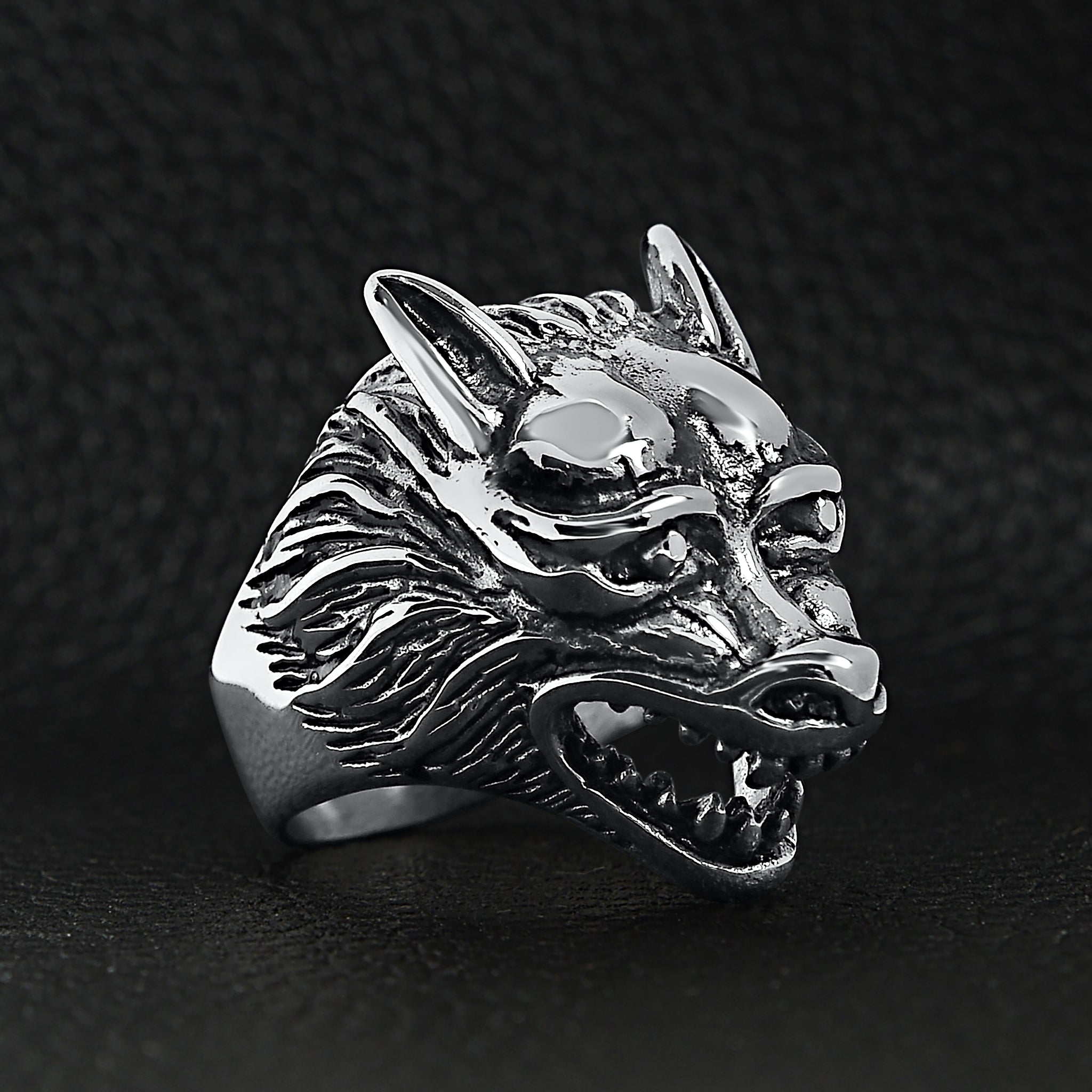 Stainless Steel Polished Snarling Wolf Ring / SCR3037、mySite、dreamappss