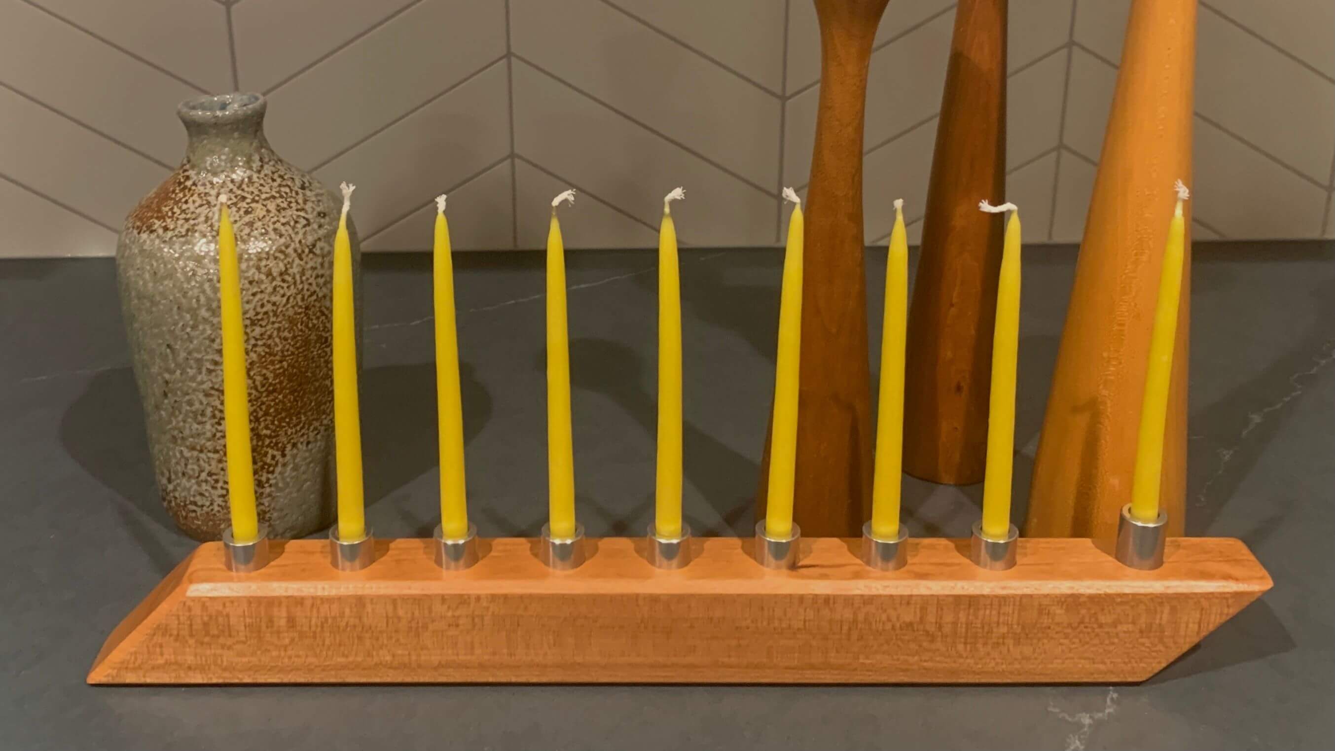 Modern Hardwood Menorah、mySite、topwebapps
