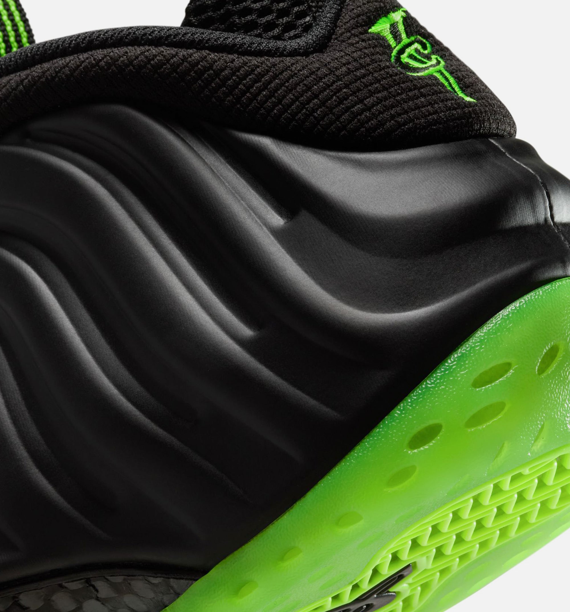 Air Foamposite One Mens Lifestyle Shoe - Black/Volt、mySite、dreamappss