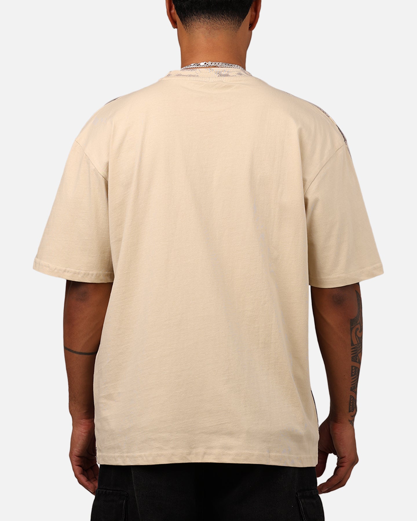 {product_title} - {shop_name}