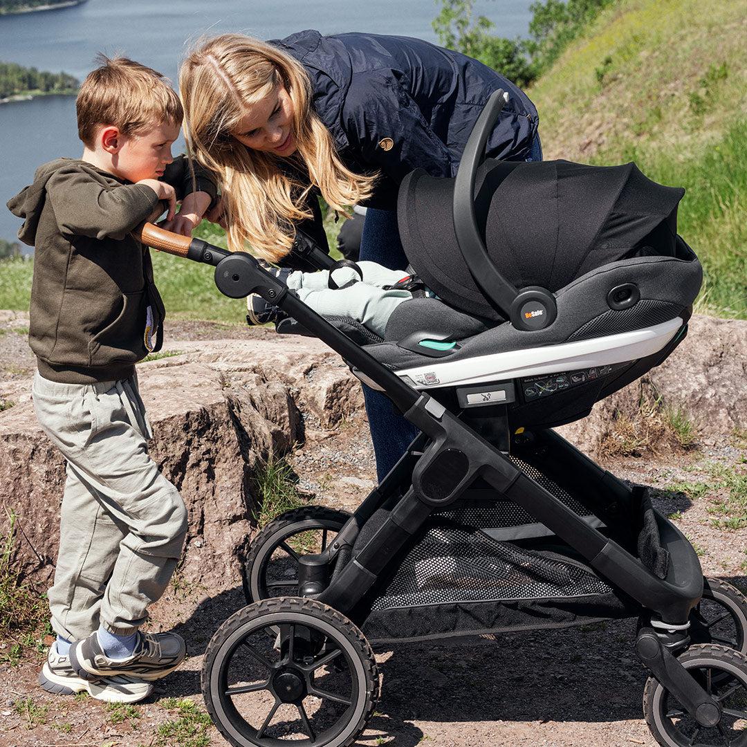  BeSafe Go Beyond Car Seat - Fresh Black Cab、mySite、merchandisen