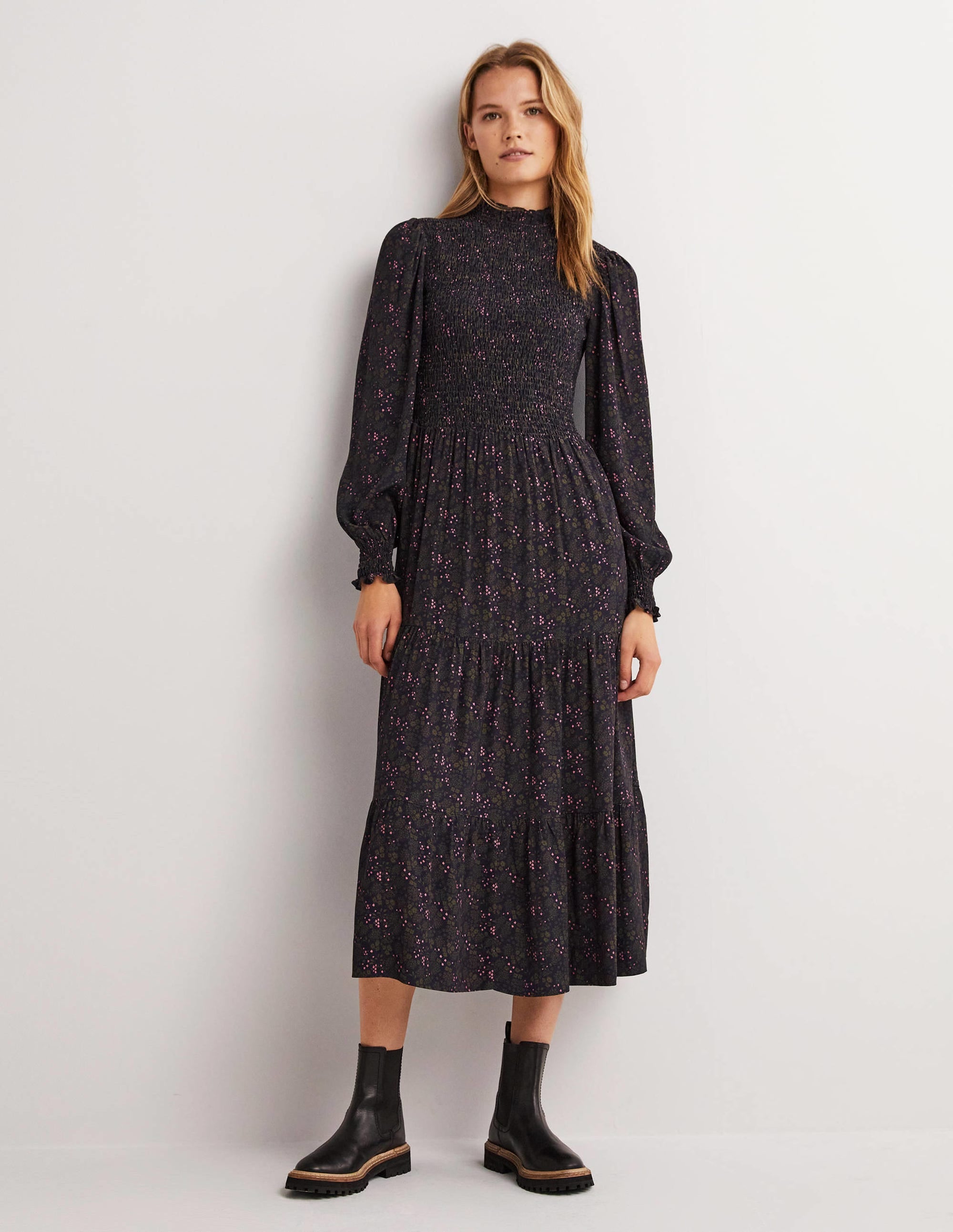  Smocked Tiered Midi Dress-Navy, Prairie Garden、mySite、ashleygrahame