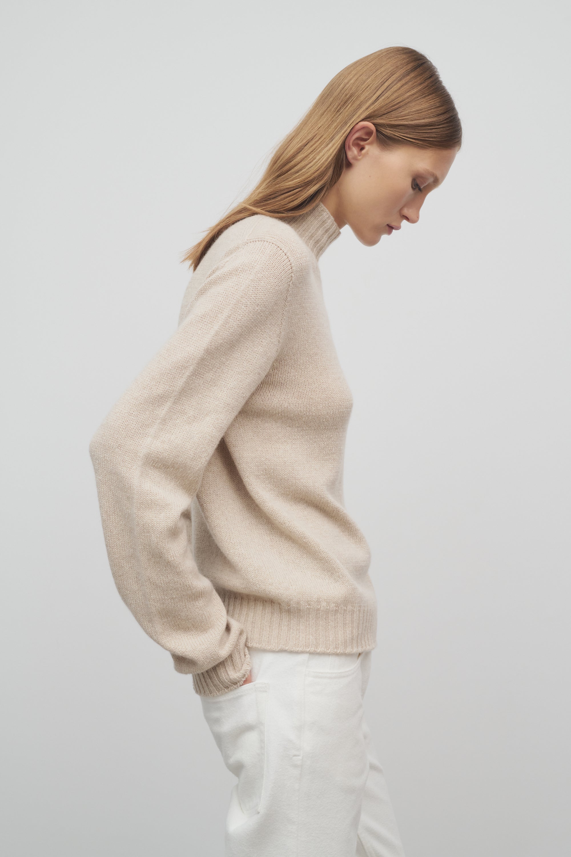 Kensington Turtleneck in Cashmere、mySite、aoinhome