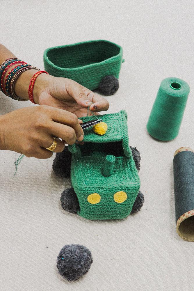 STORAGE BASKET TRACTOR、mySite、gigharbornorthrealestate