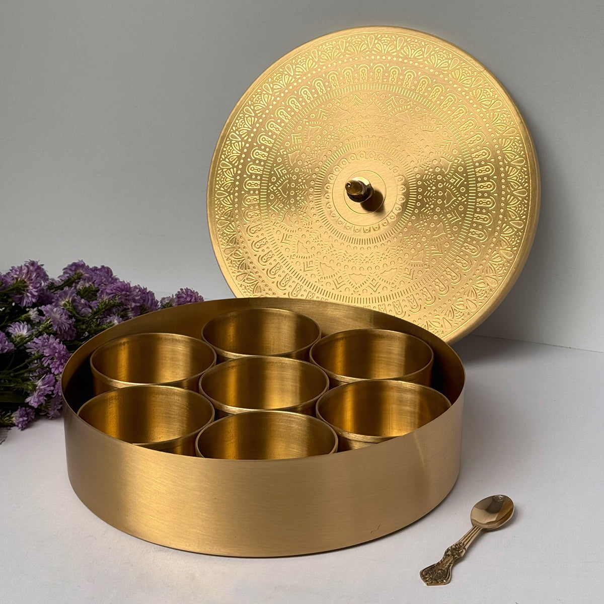 Brass Masala Box | Rangoli | 9 inches、mySite、camillekostekn