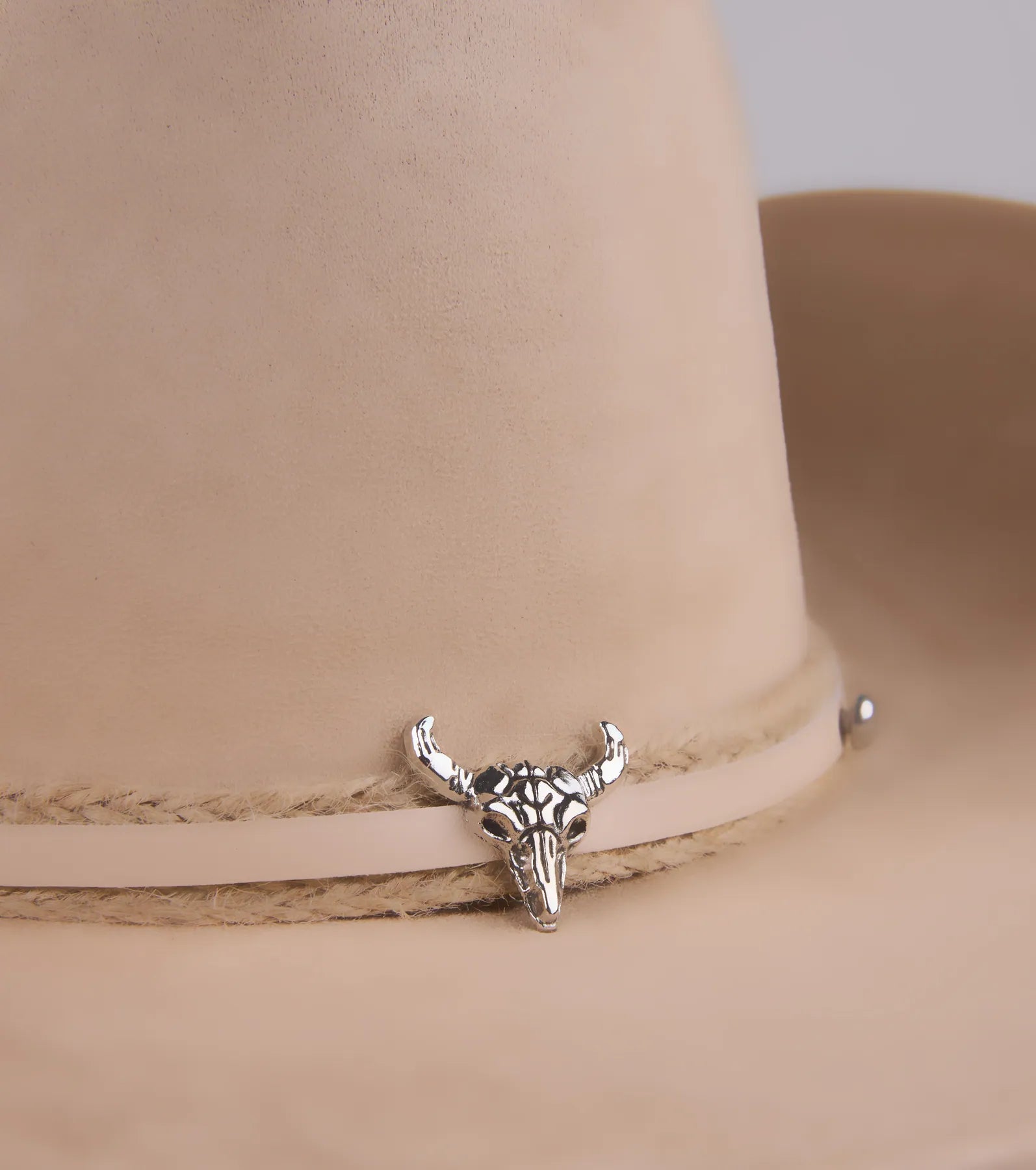  Bullseye Faux Suede Cowboy Hat、mySite、justintrudeaud