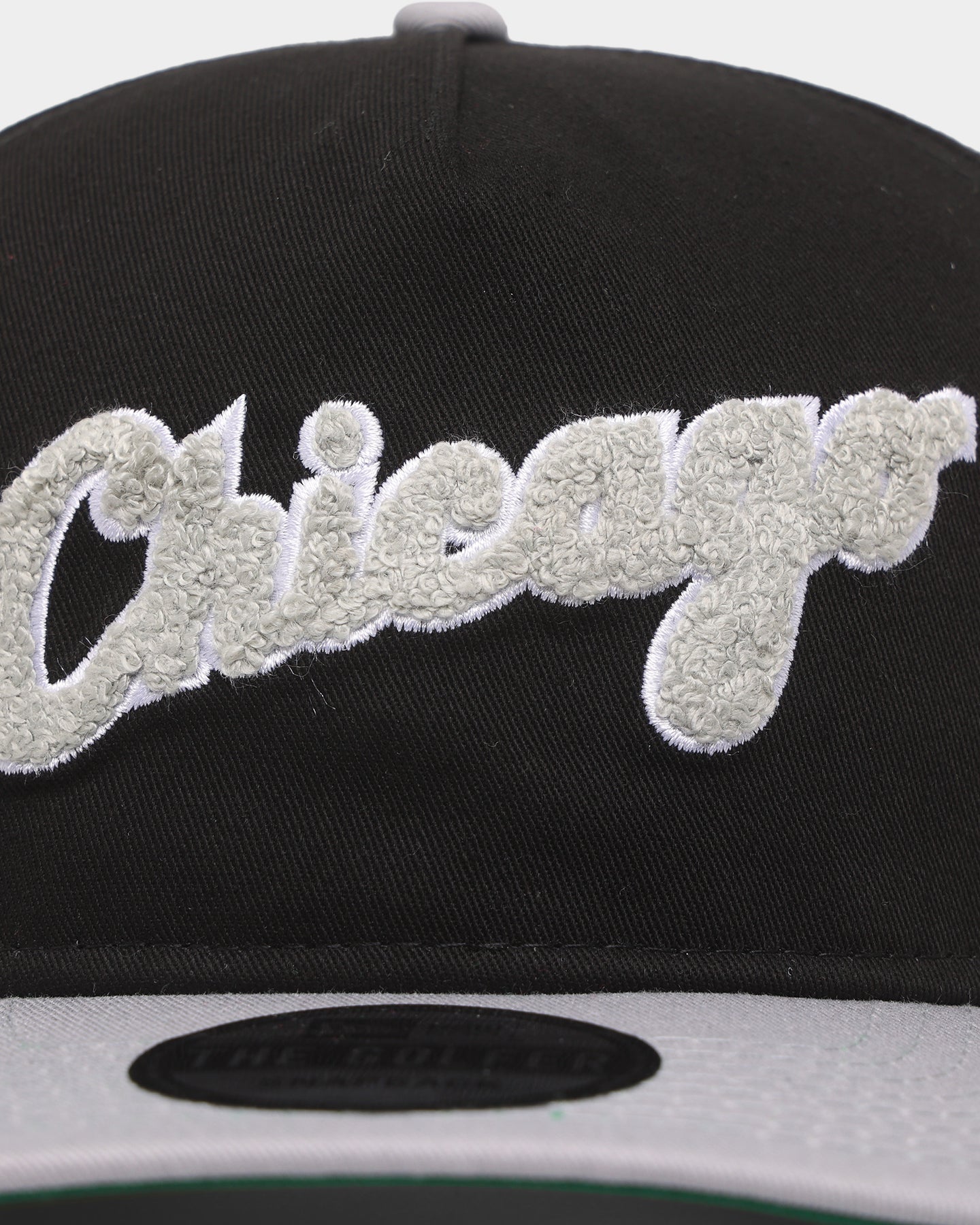 {product_title} - {shop_name}