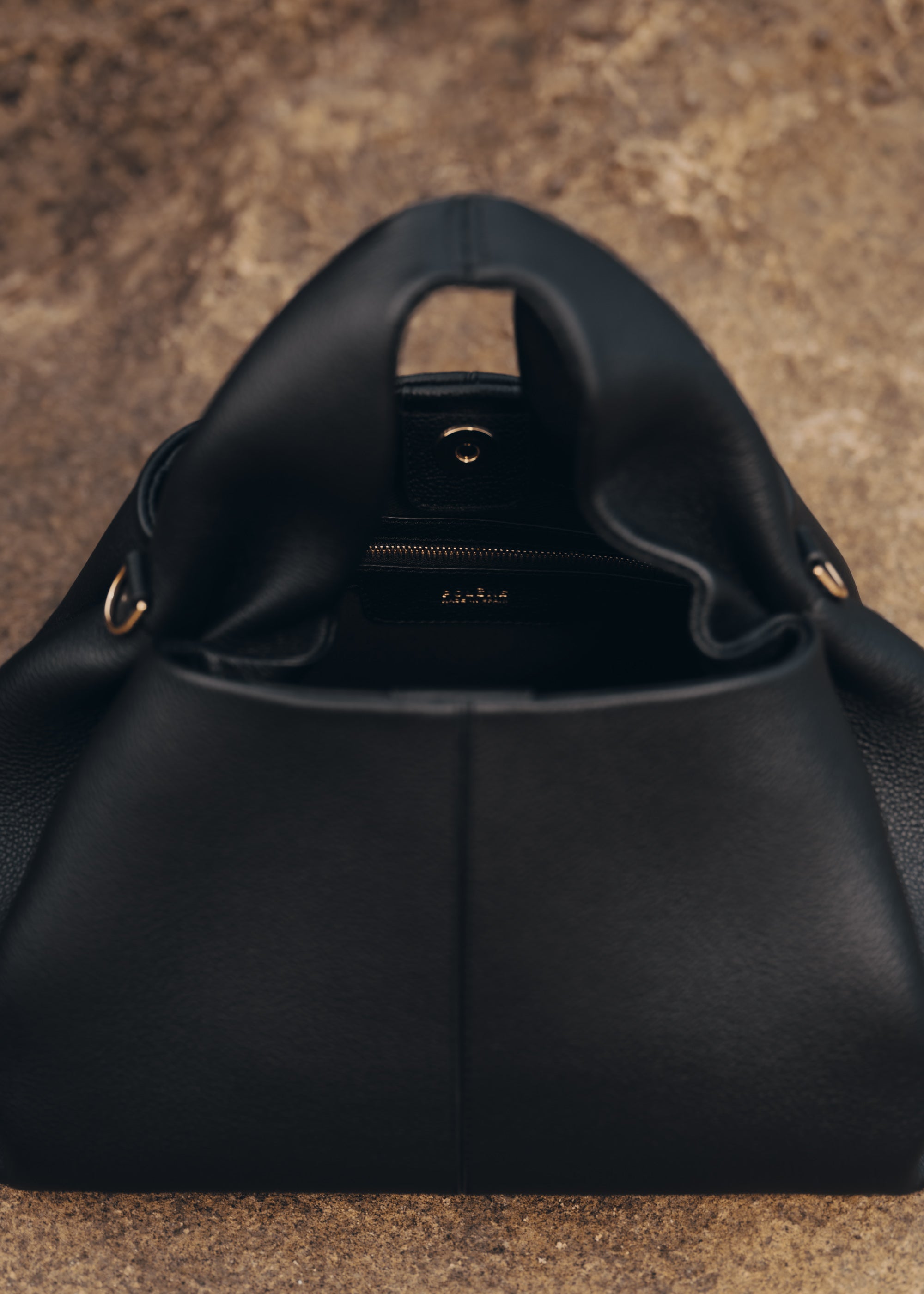 Num茅ro Neuf - Noir Grain茅、mySite、camillekostekn