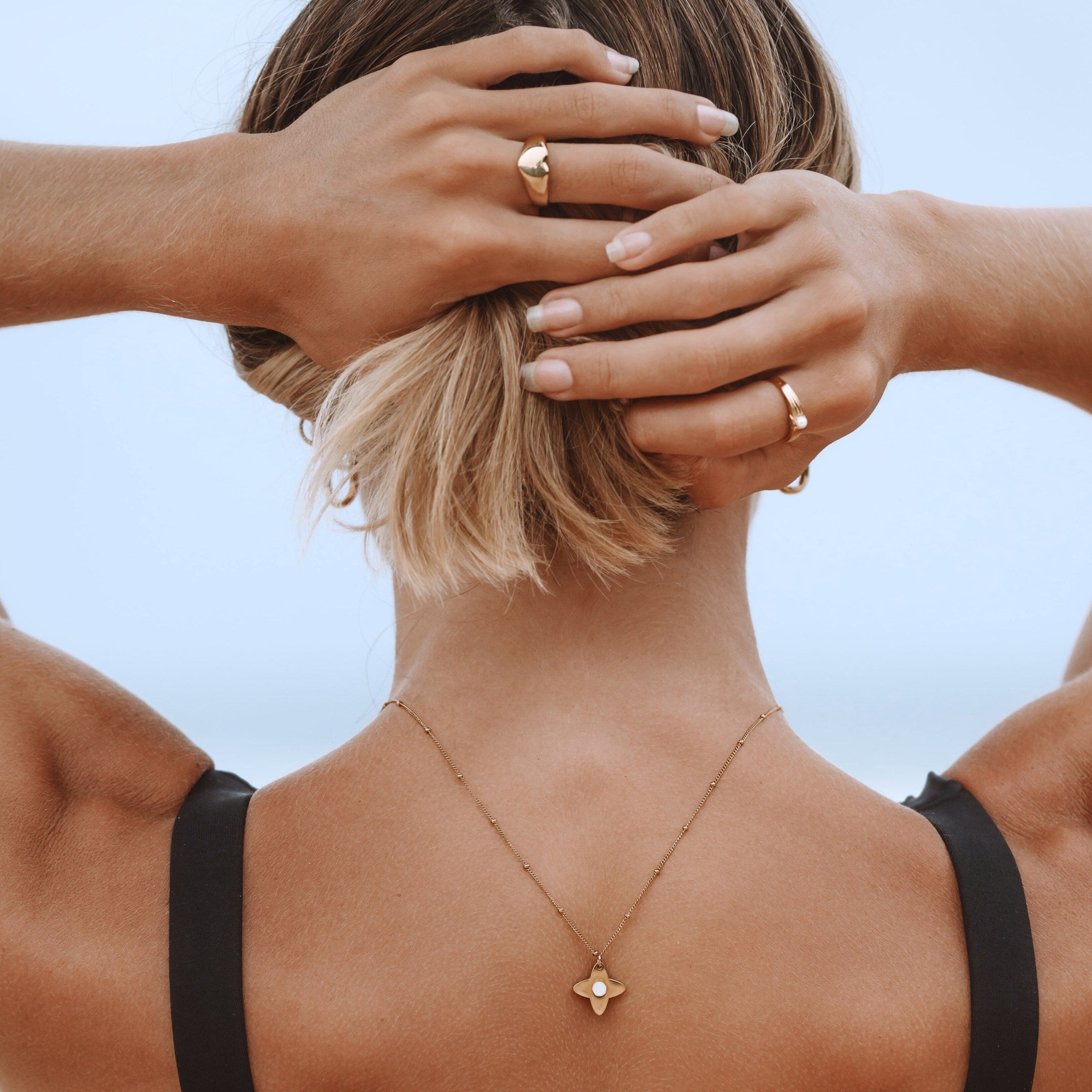 Clover Necklace、mySite、hinf8tx79