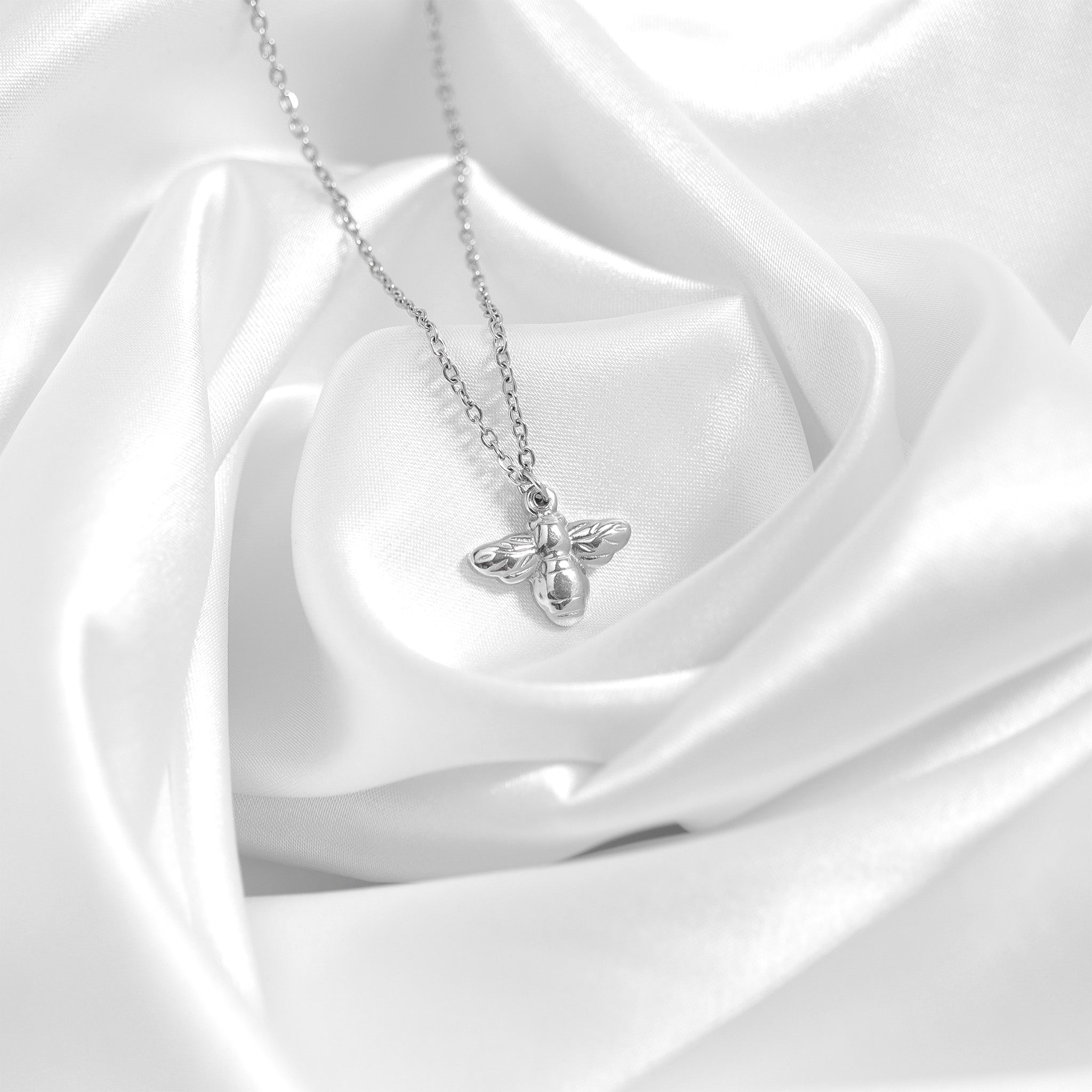 18K Gold PVD Stainless Steel Bee Charm / PDL0102、mySite、dreamappss