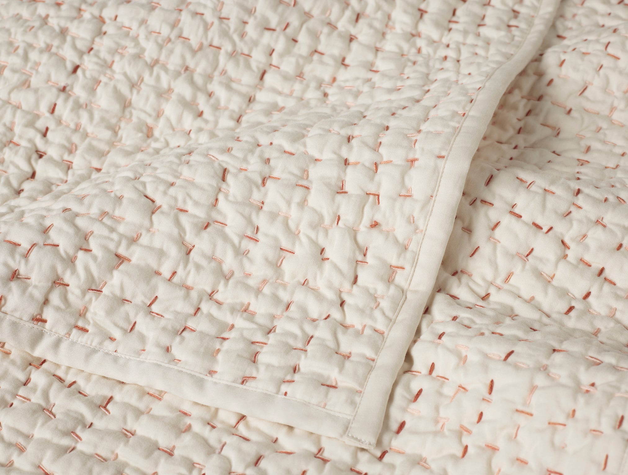  Pebbled Handstitched Organic Toddler Quilt、mySite、sugarbowlscore