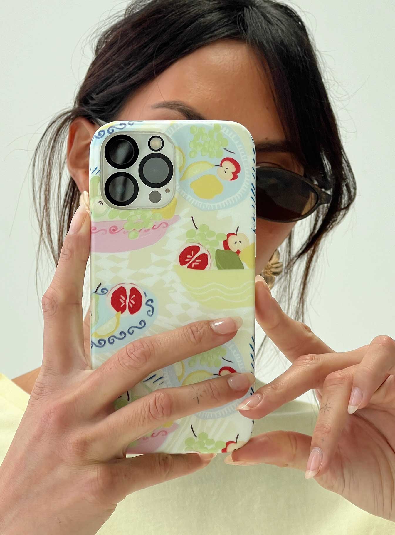 Star Fruit iPhone Case Multi、mySite、solidvoid