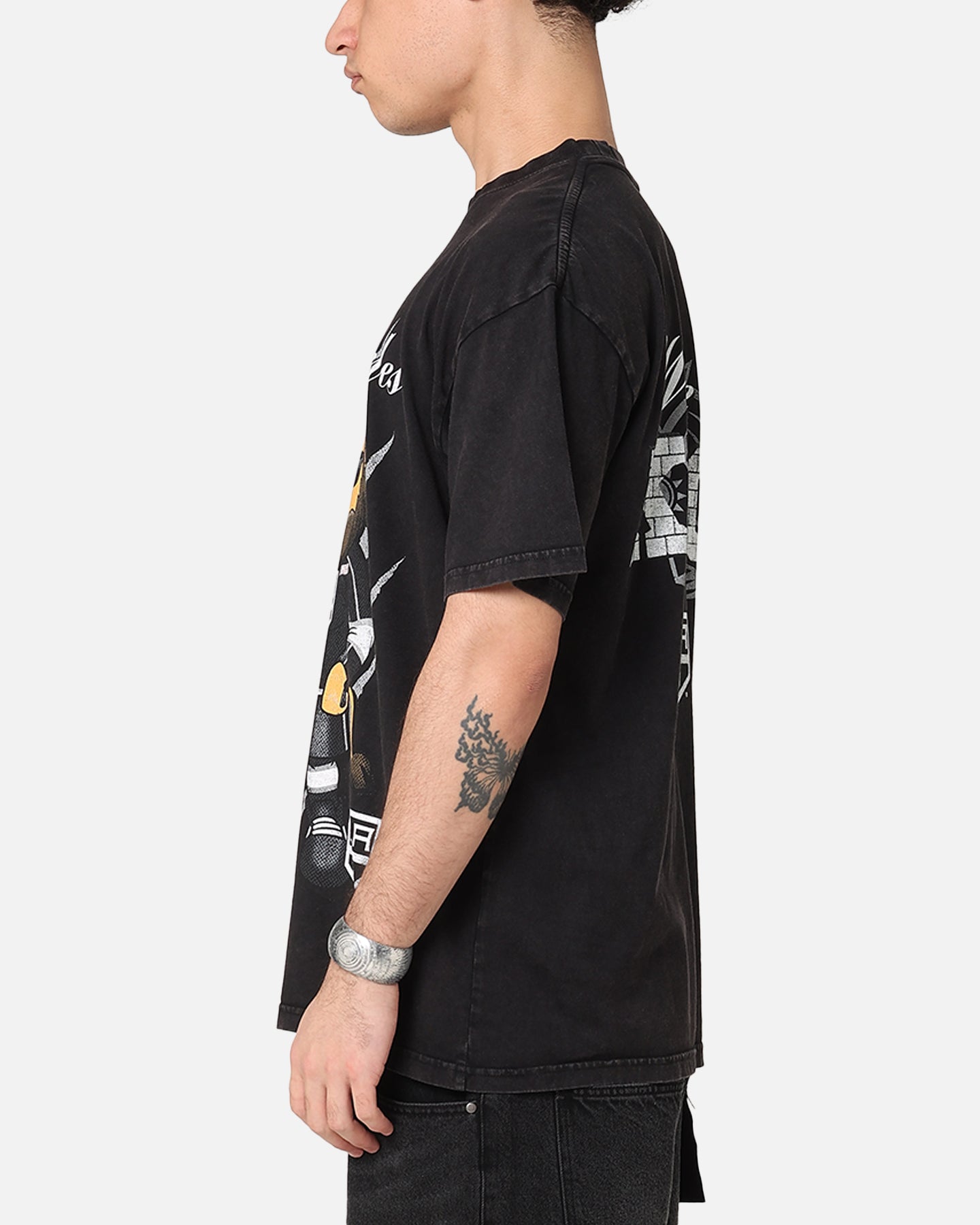 {product_title} - {shop_name}