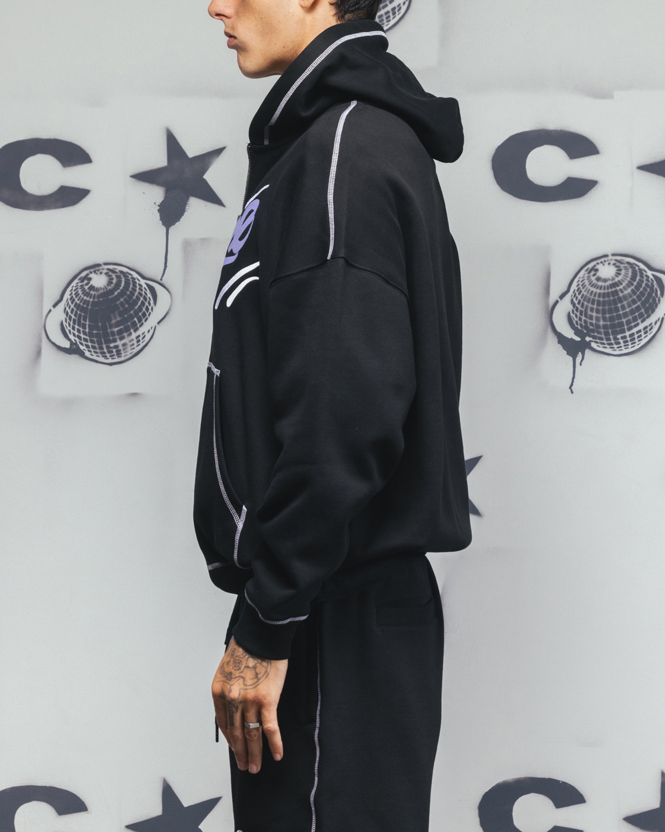 {product_title} - {shop_name}