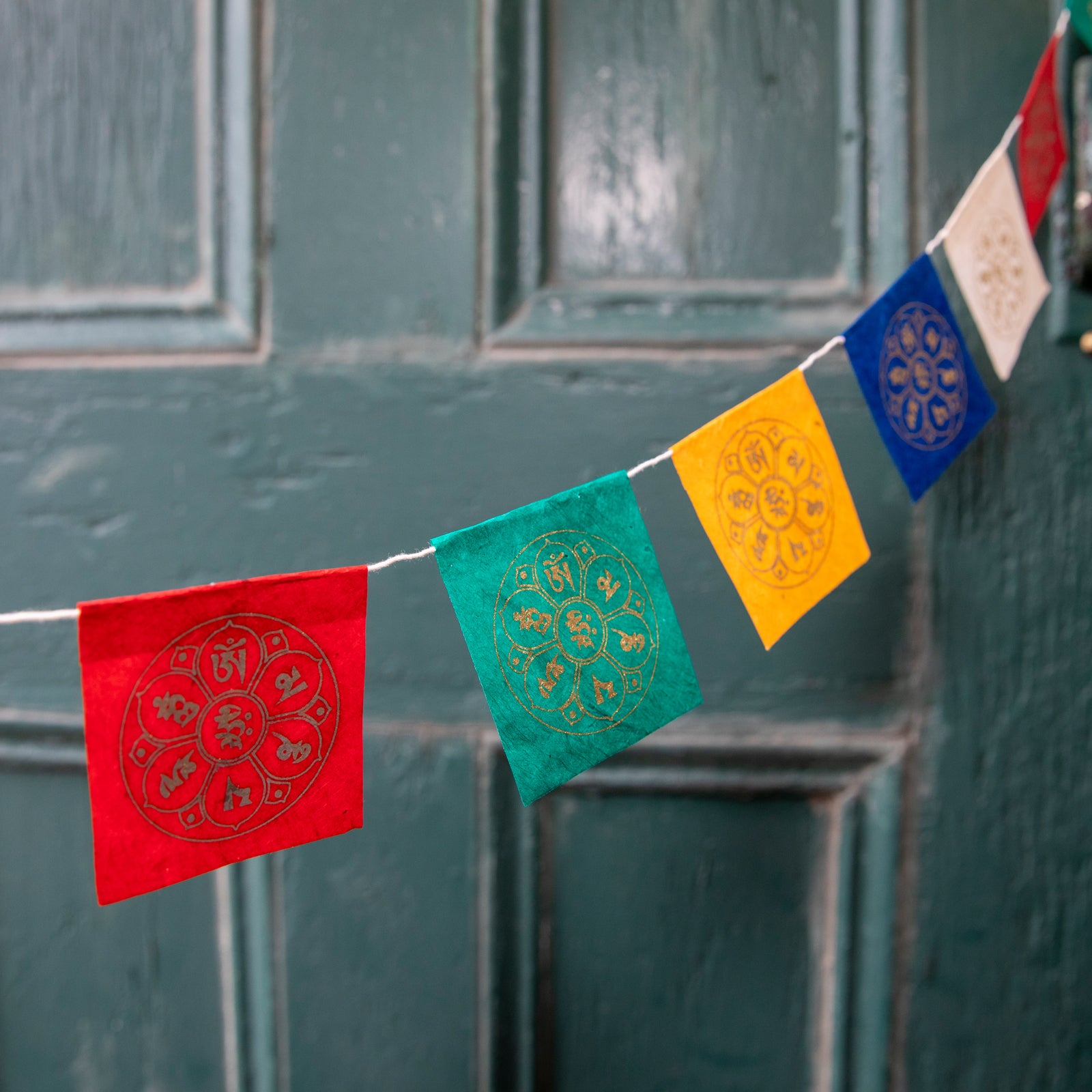 Miniature Om Lotus Paper Prayer Flags、mySite、topwebapps